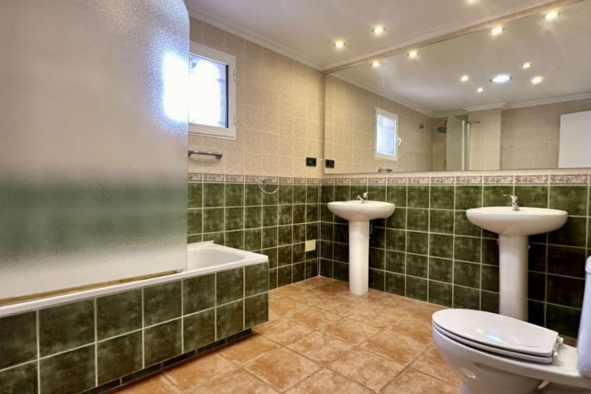 Reventa - Villa -
Orihuela - Villamartín-Las Filipinas