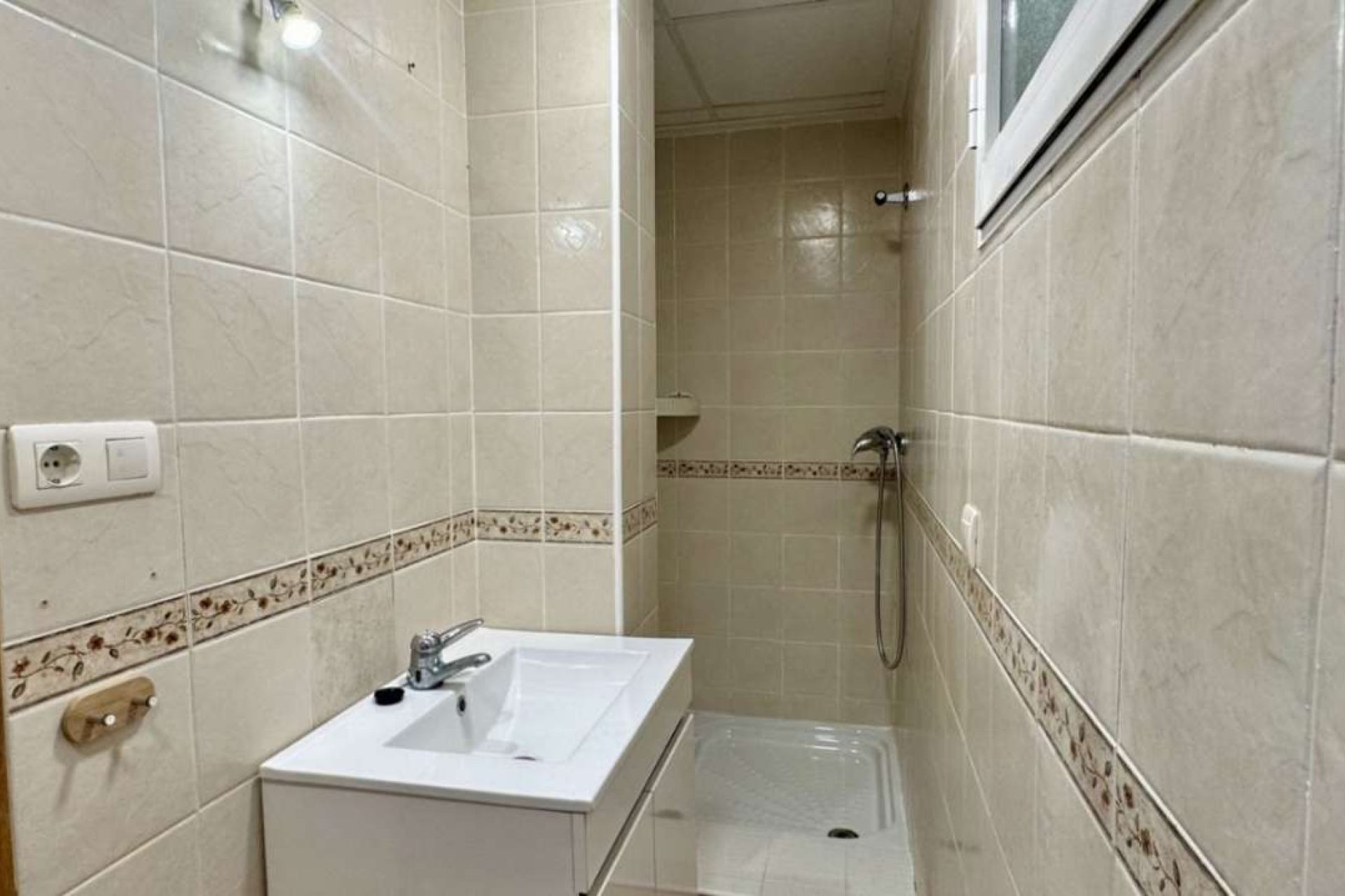 Reventa - Villa -
Orihuela - Villamartín-Las Filipinas