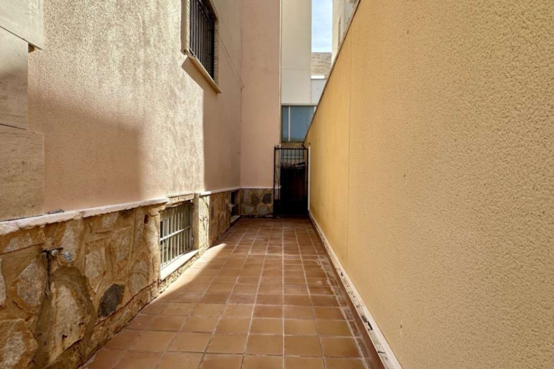 Reventa - Villa -
Orihuela - Villamartín-Las Filipinas