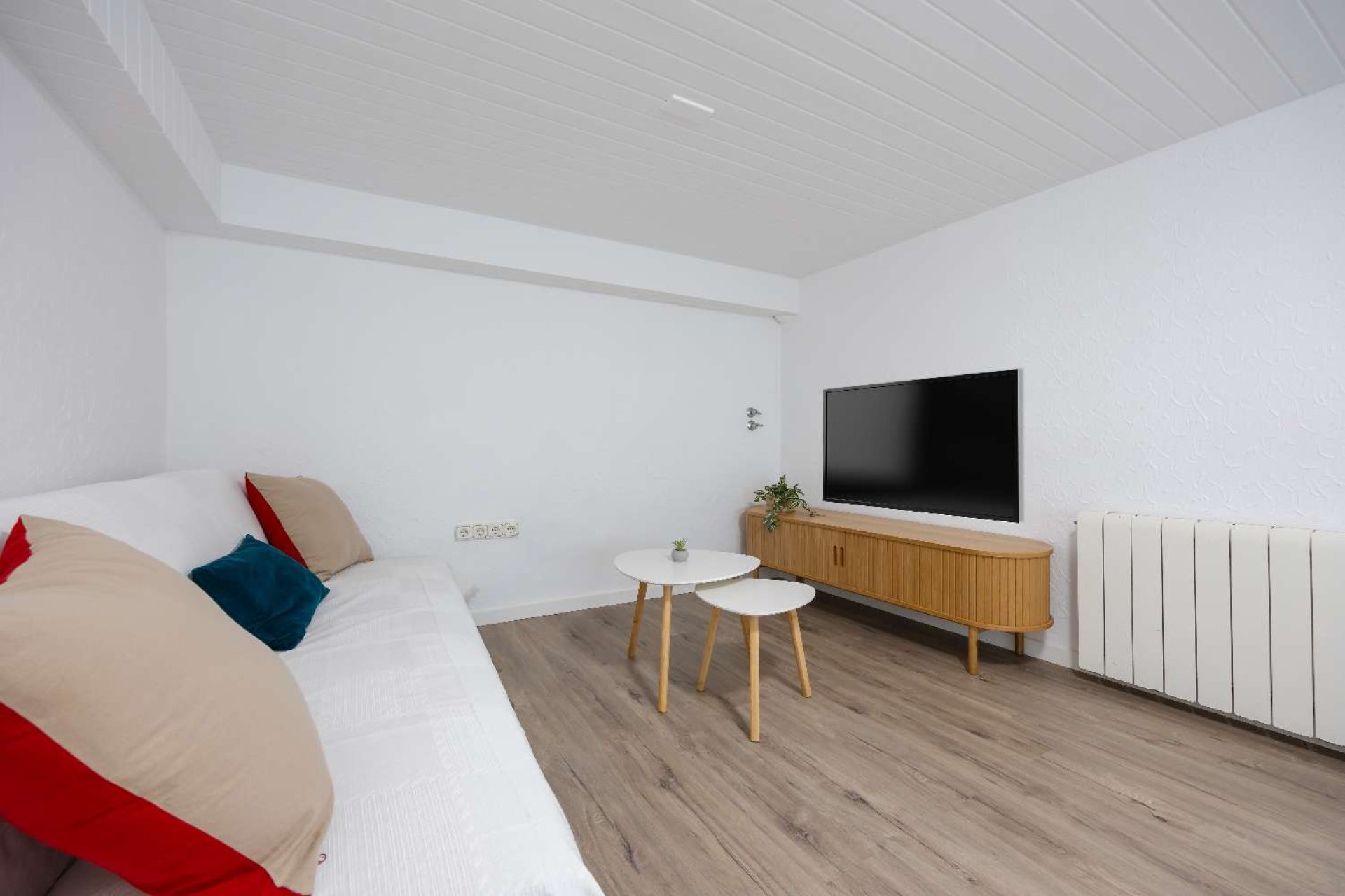Reventa - Villa -
Orihuela - Villamartín-Las Filipinas