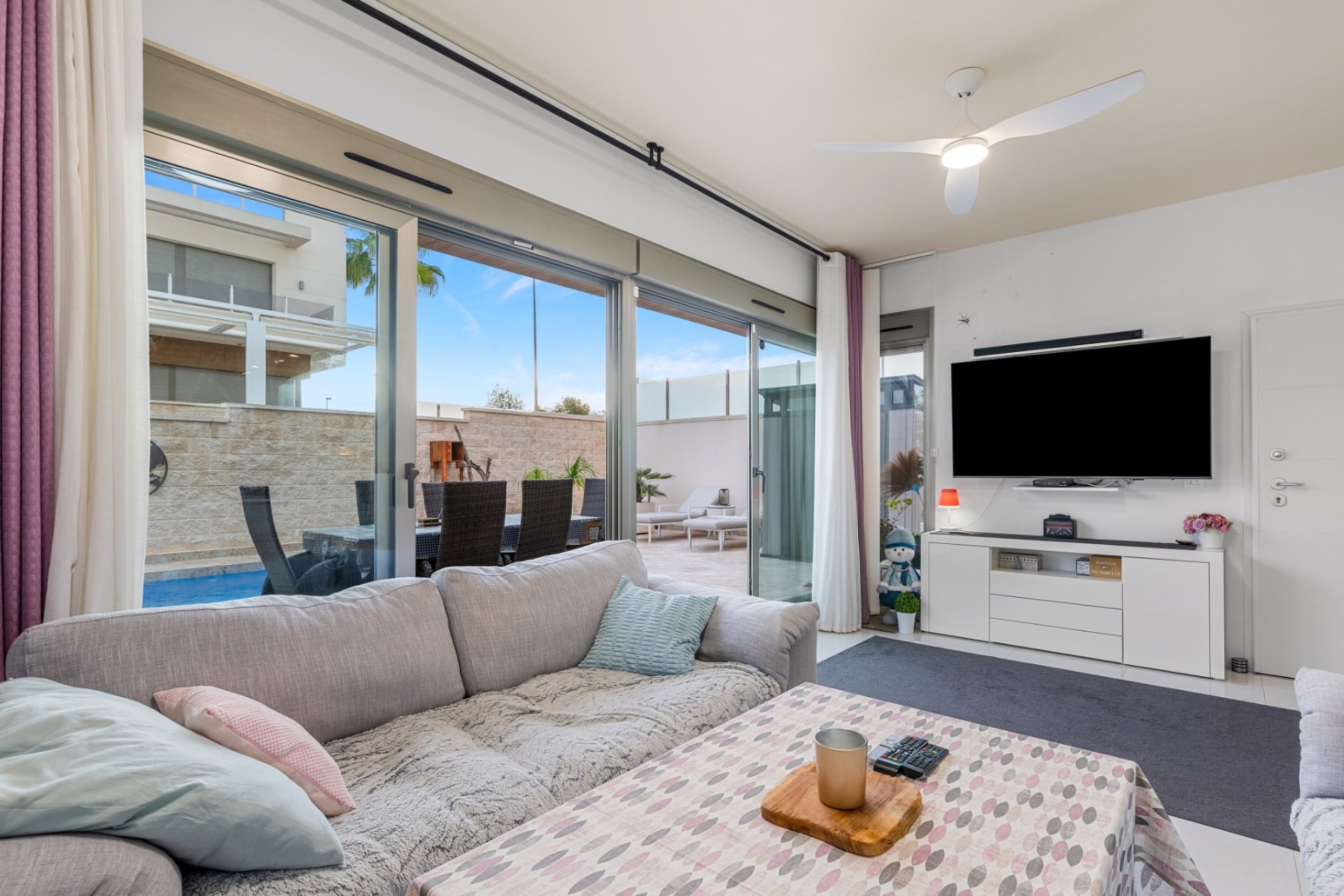 Reventa - Villa -
Orihuela - Villamartin