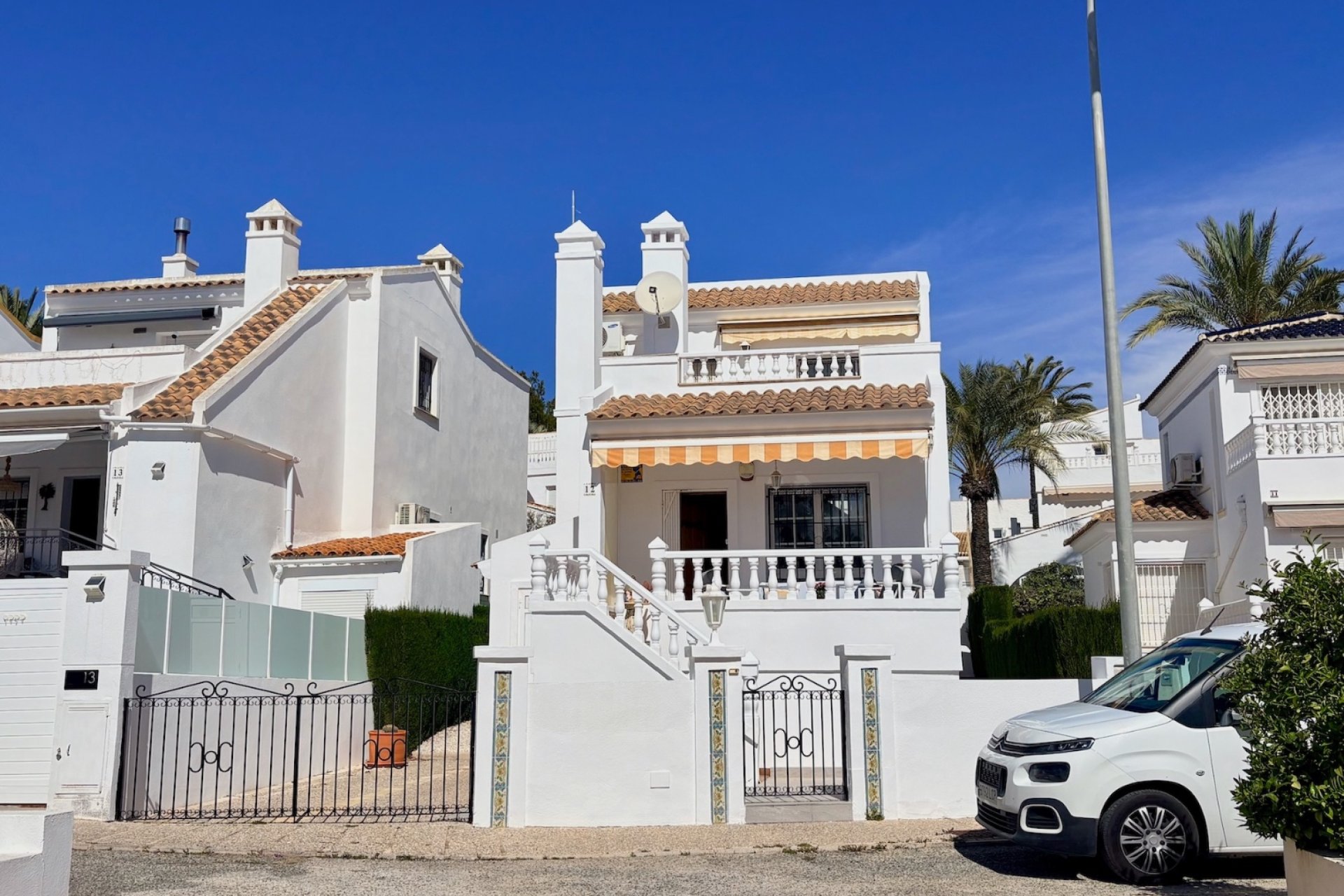 Reventa - Villa -
Orihuela - Villamartin