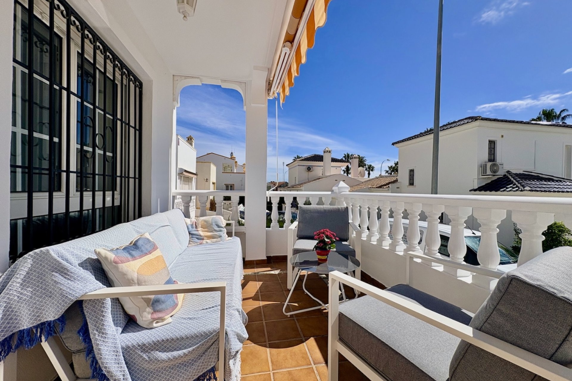 Reventa - Villa -
Orihuela - Villamartin