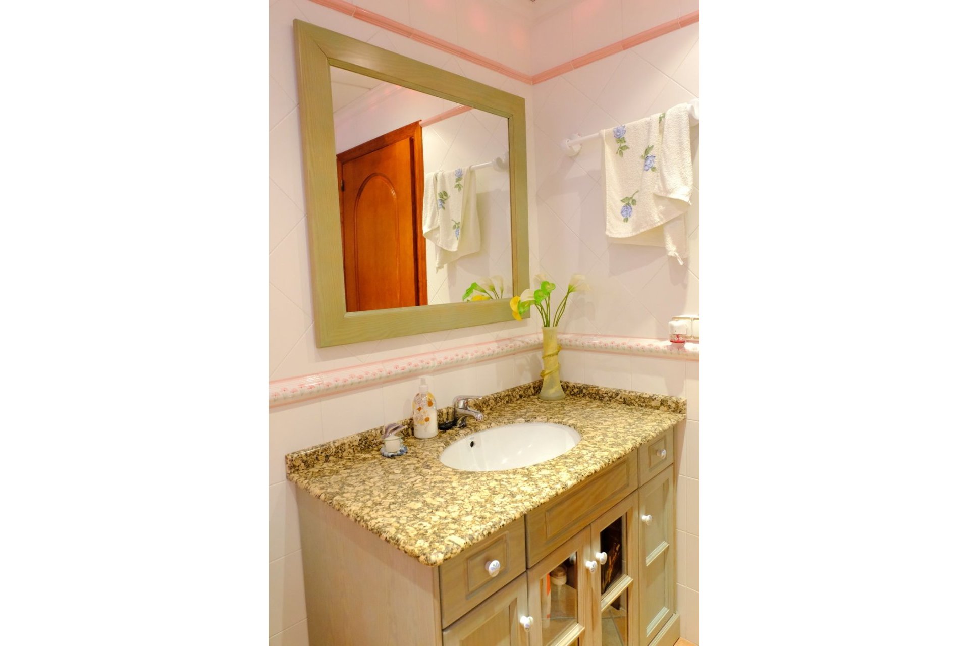 Reventa - Villa -
Orihuela