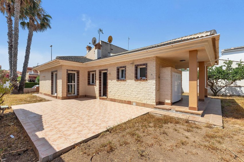 Reventa - Villa -
Pilar de la Horadada - La Torre de la Horadada