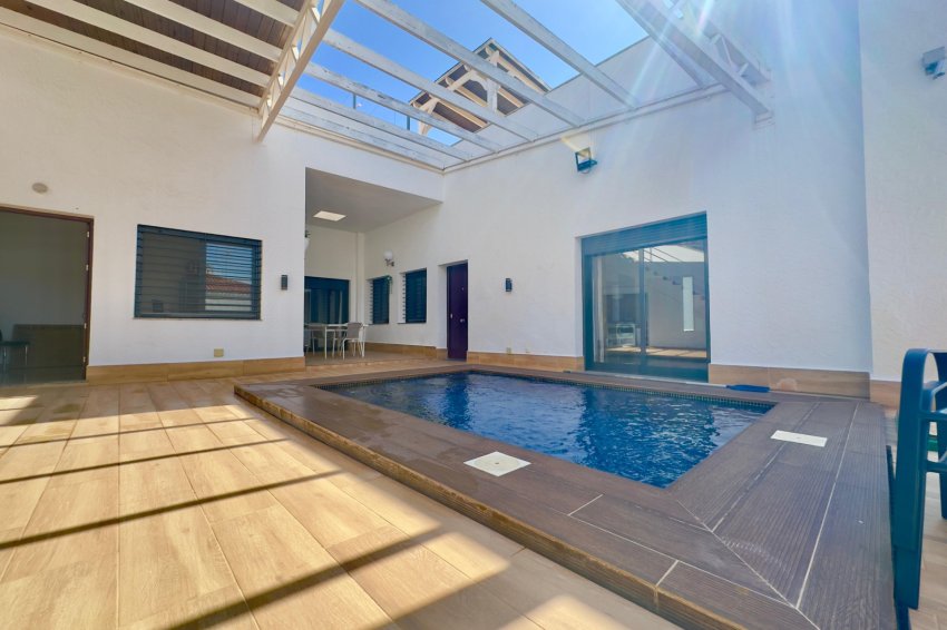 Reventa - Villa -
Pilar de la Horadada - Torre de la Horadada