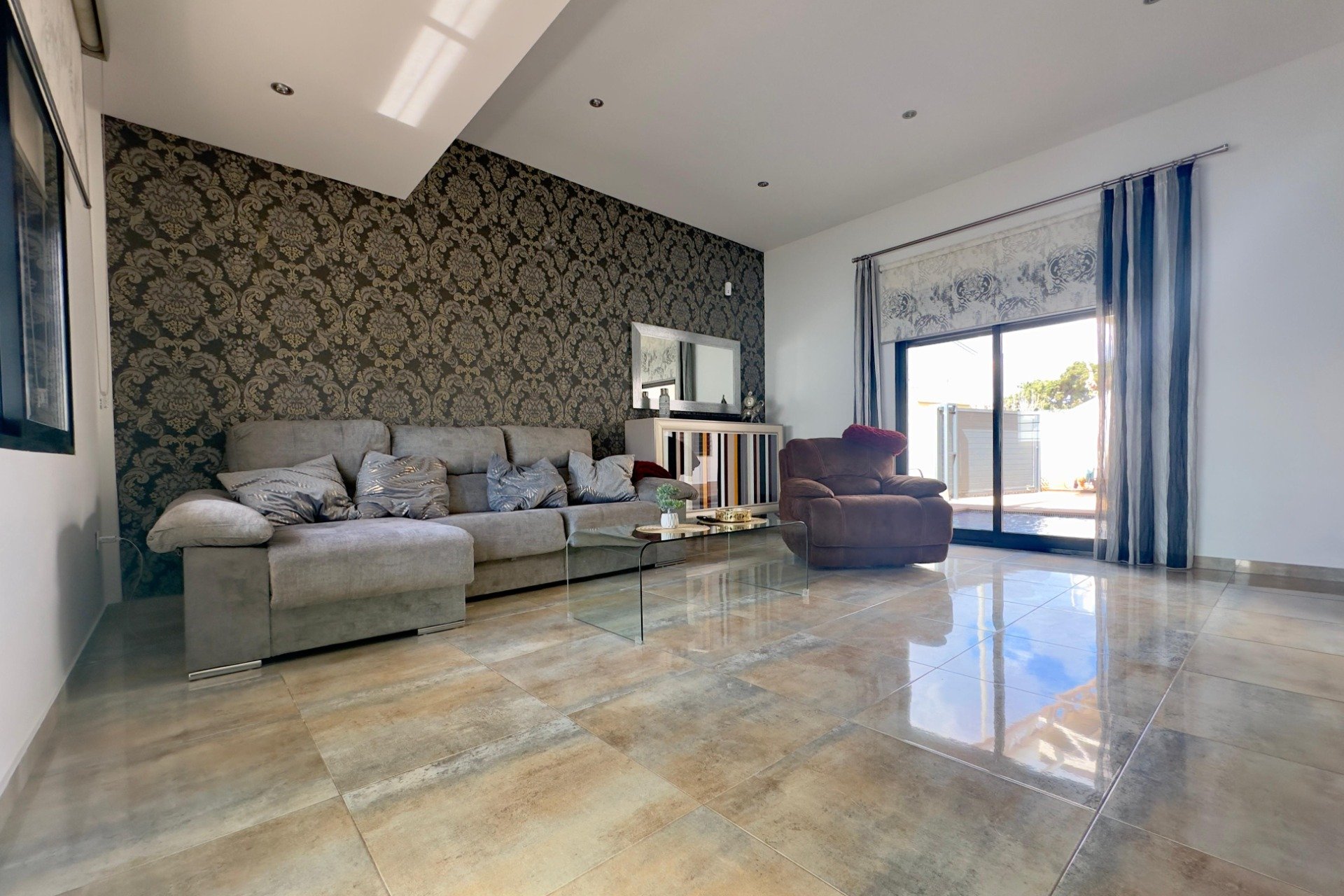 Reventa - Villa -
Pilar de la Horadada - Torre de la Horadada