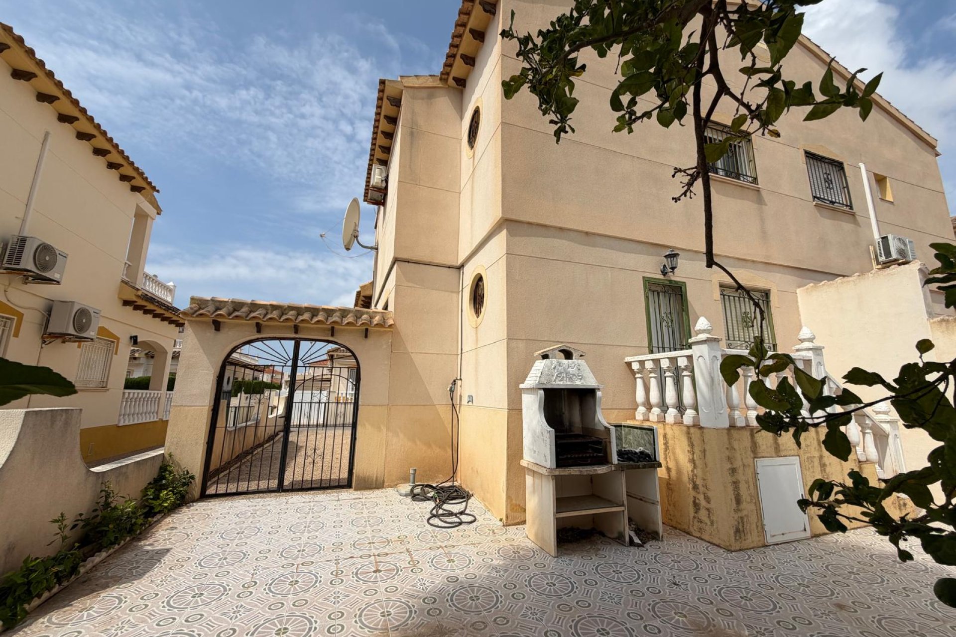 Reventa - Villa -
Playa Flamenca - Orihuela Costa