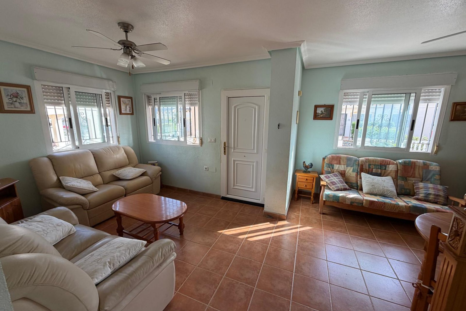 Reventa - Villa -
Playa Flamenca - Orihuela Costa