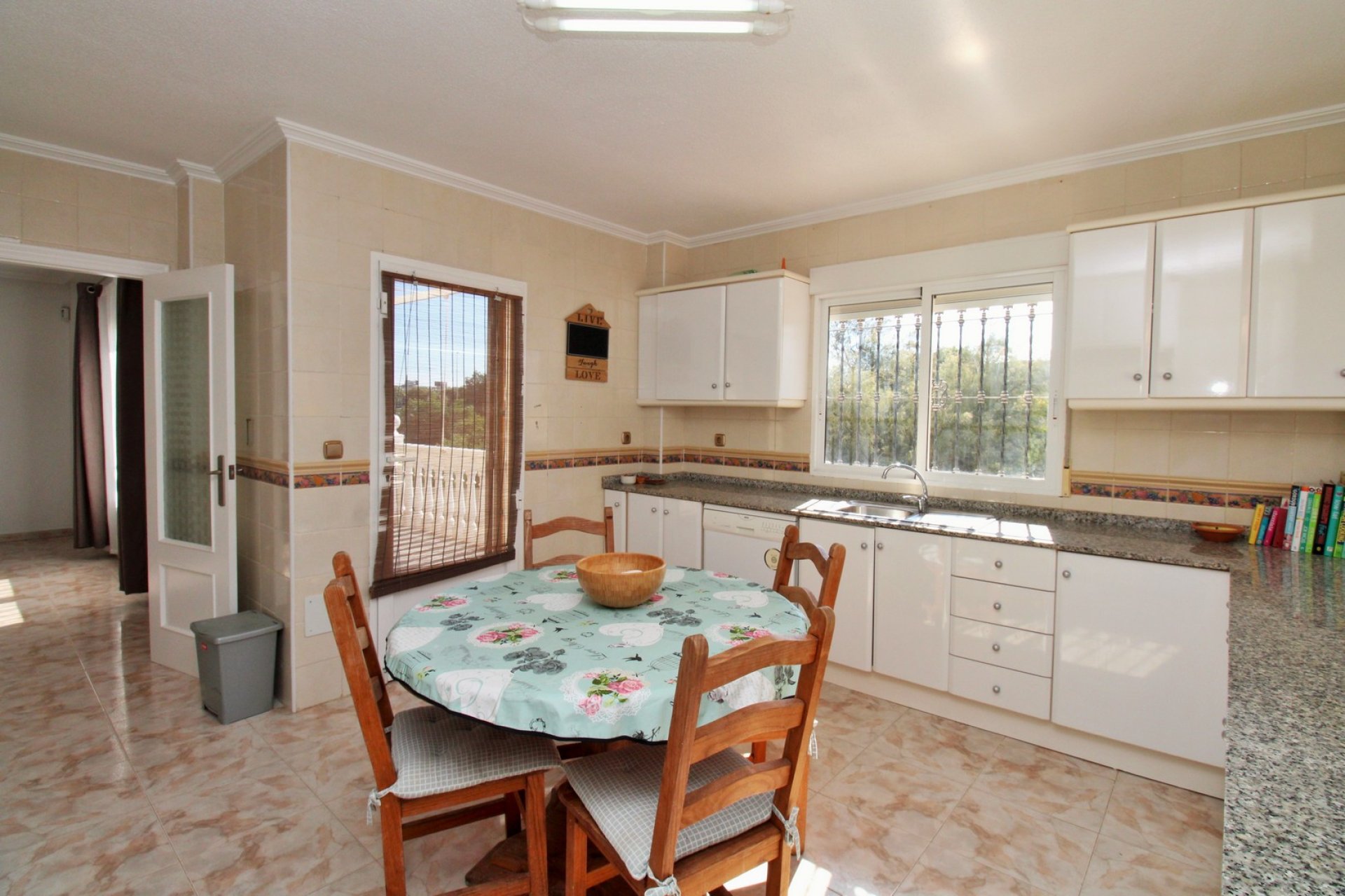 Reventa - Villa -
Playa Flamenca