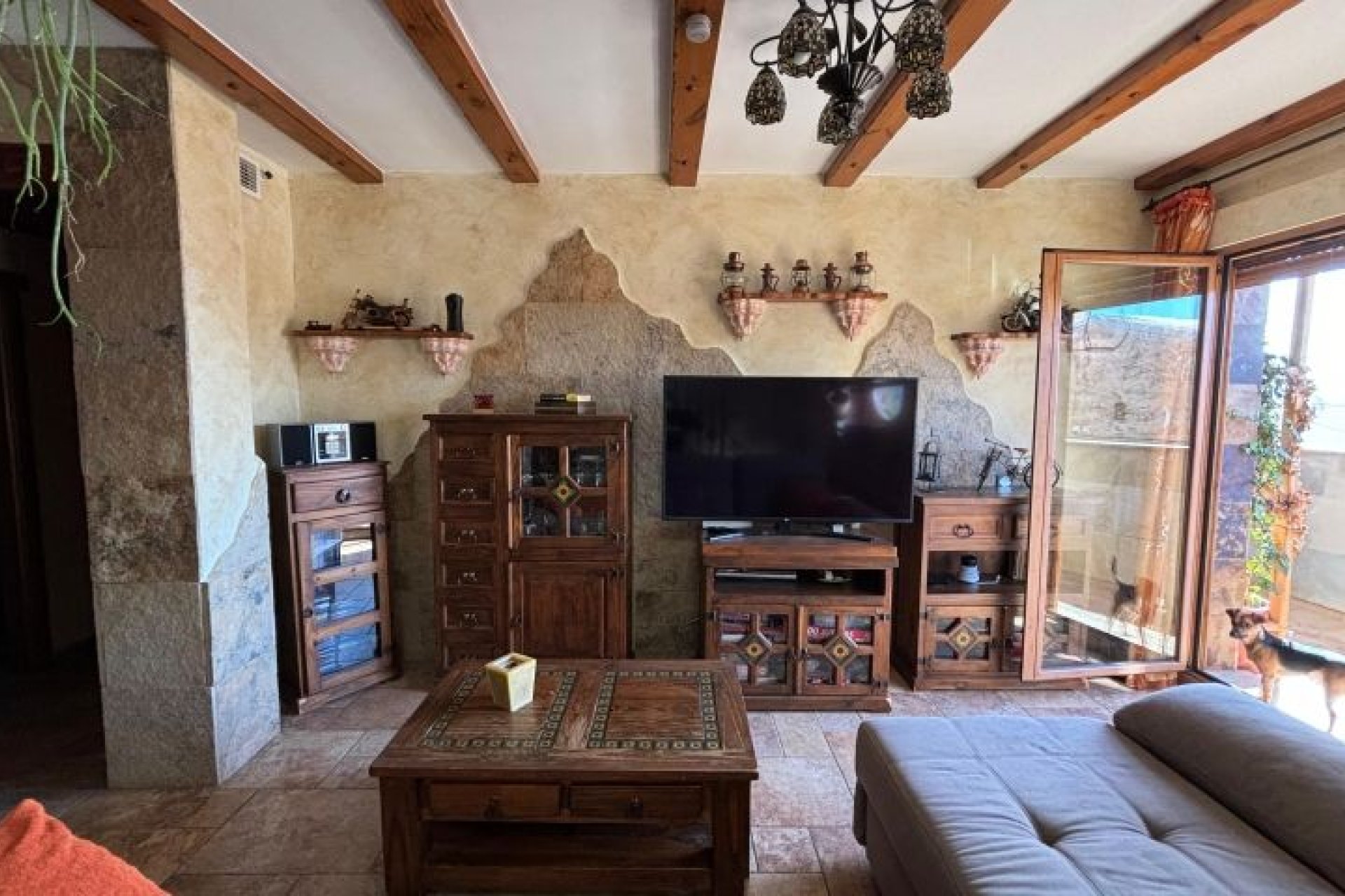 Reventa - Villa -
Redován