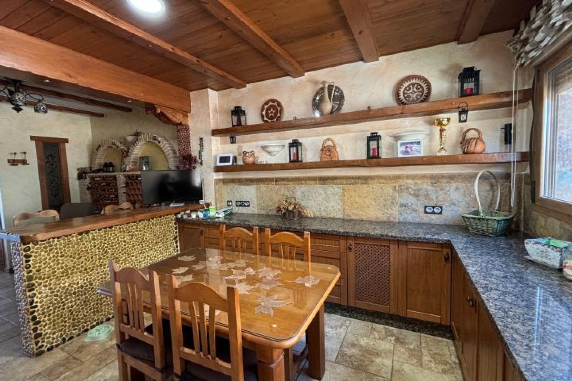 Reventa - Villa -
Redován