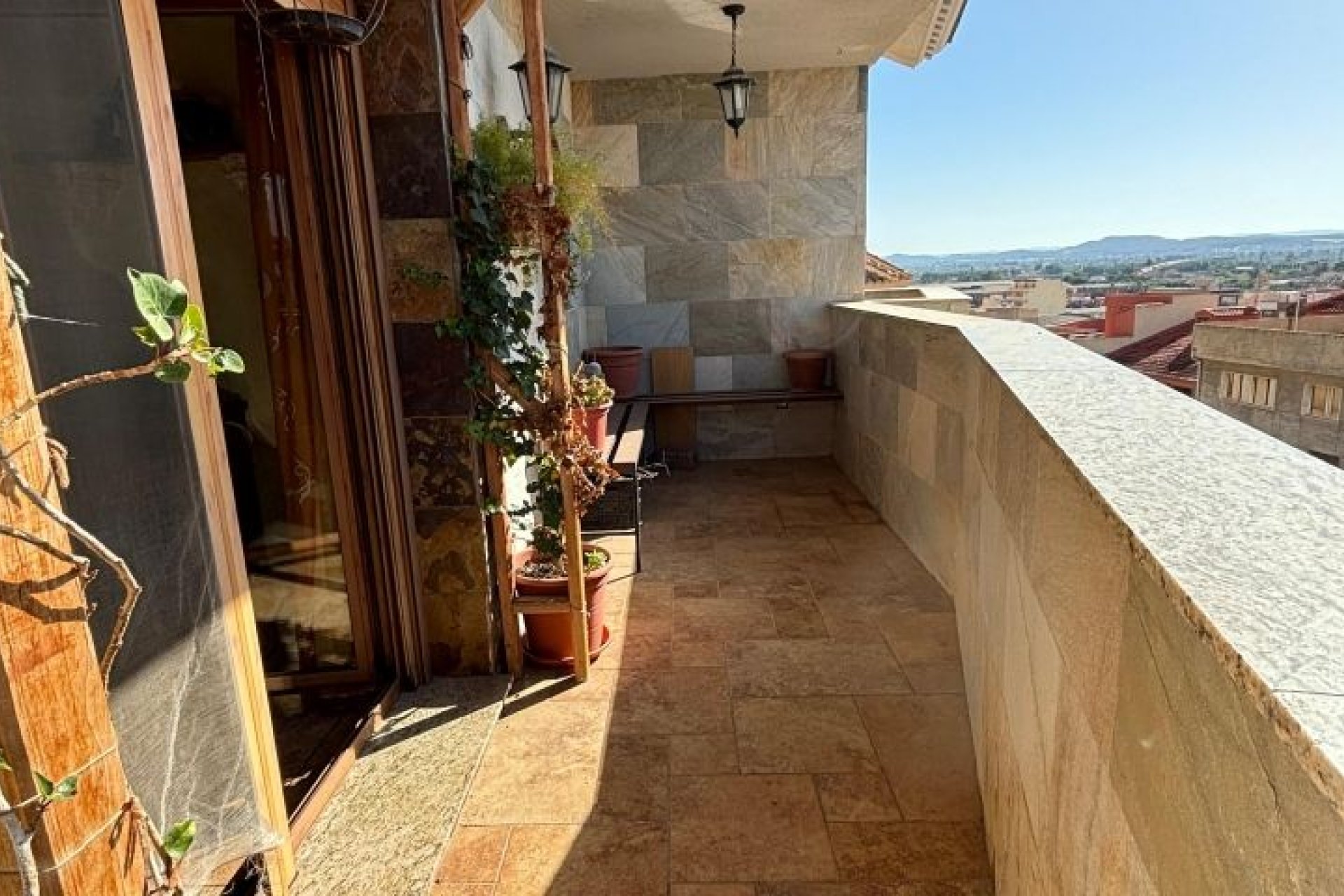 Reventa - Villa -
Redován