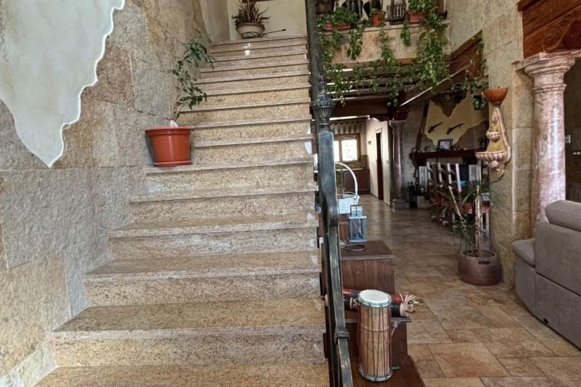 Reventa - Villa -
Redován