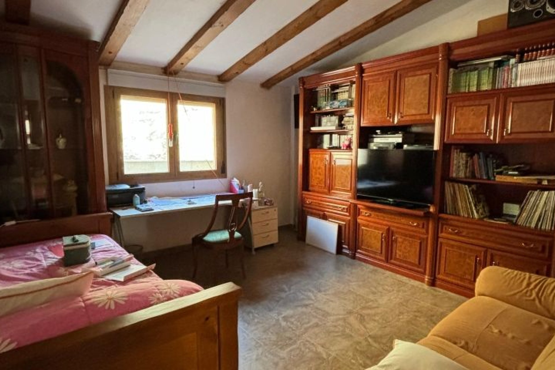 Reventa - Villa -
Redován