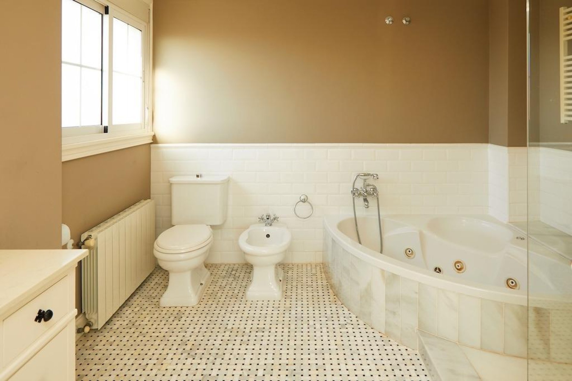 Reventa - Villa -
Rojales - Centro de la Ciudad Quesada