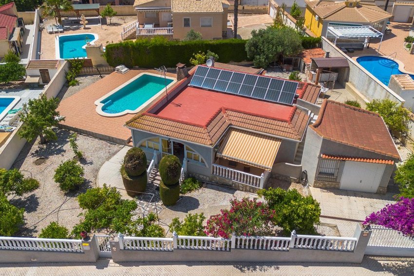 Reventa - Villa -
Rojales - Centro de la Ciudad Quesada