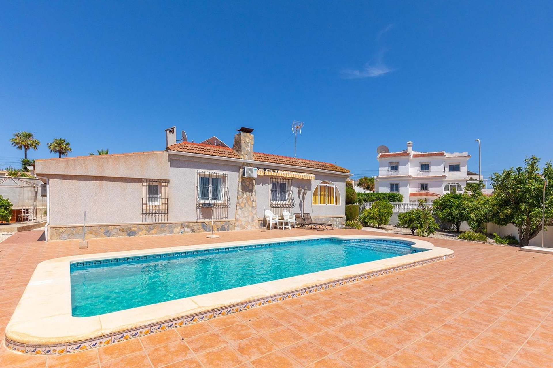 Reventa - Villa -
Rojales - Centro de la Ciudad Quesada