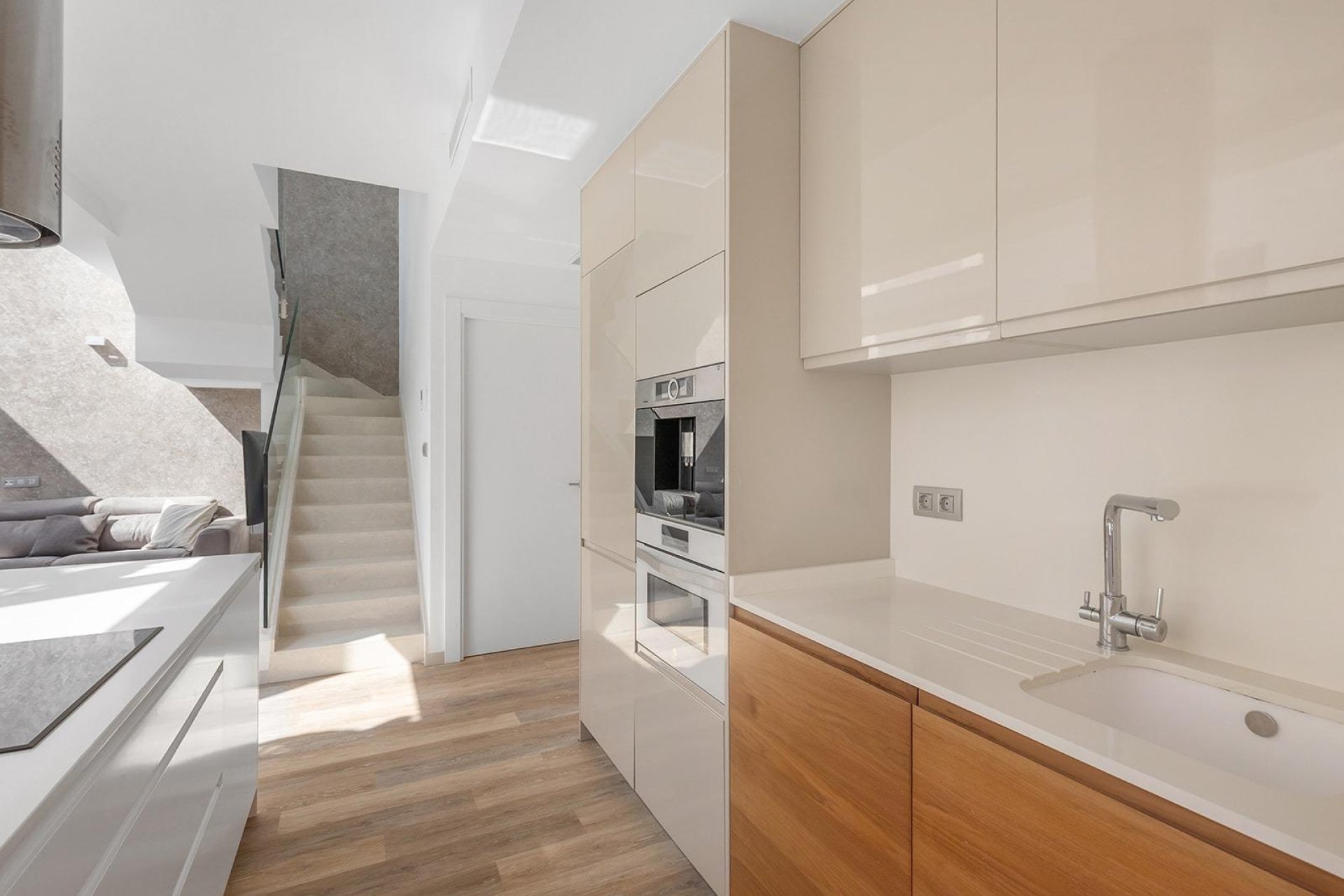 Reventa - Villa -
Rojales - Pueblo bravo