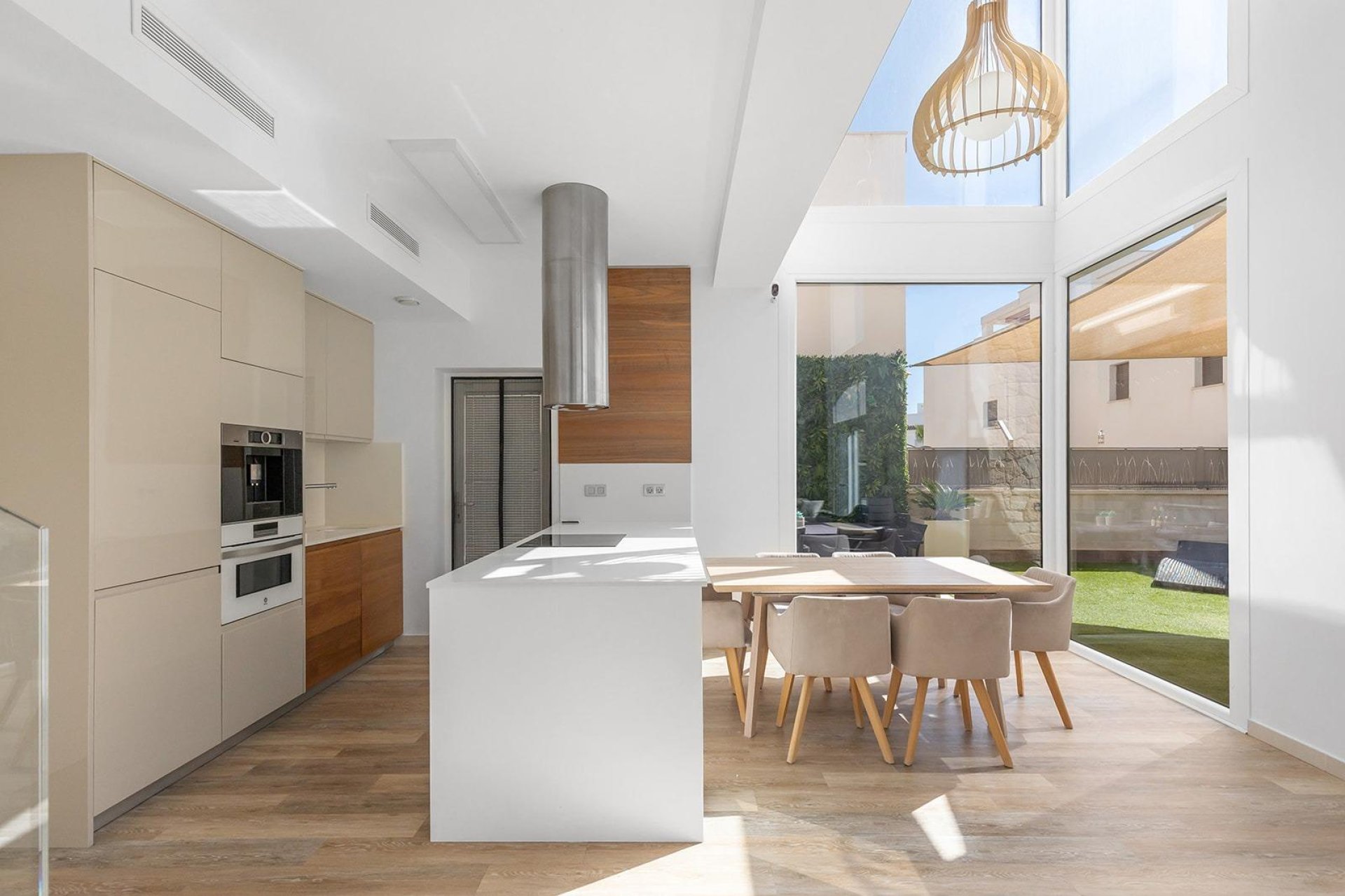 Reventa - Villa -
Rojales - Pueblo bravo