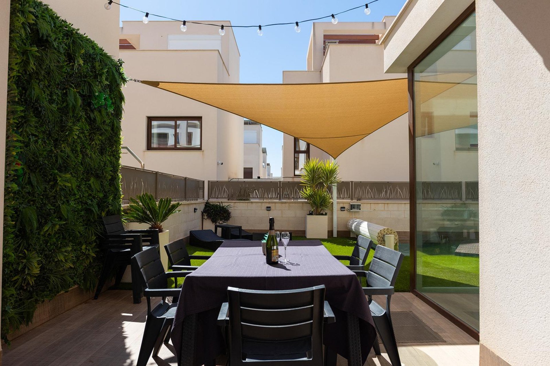 Reventa - Villa -
Rojales - Pueblo bravo