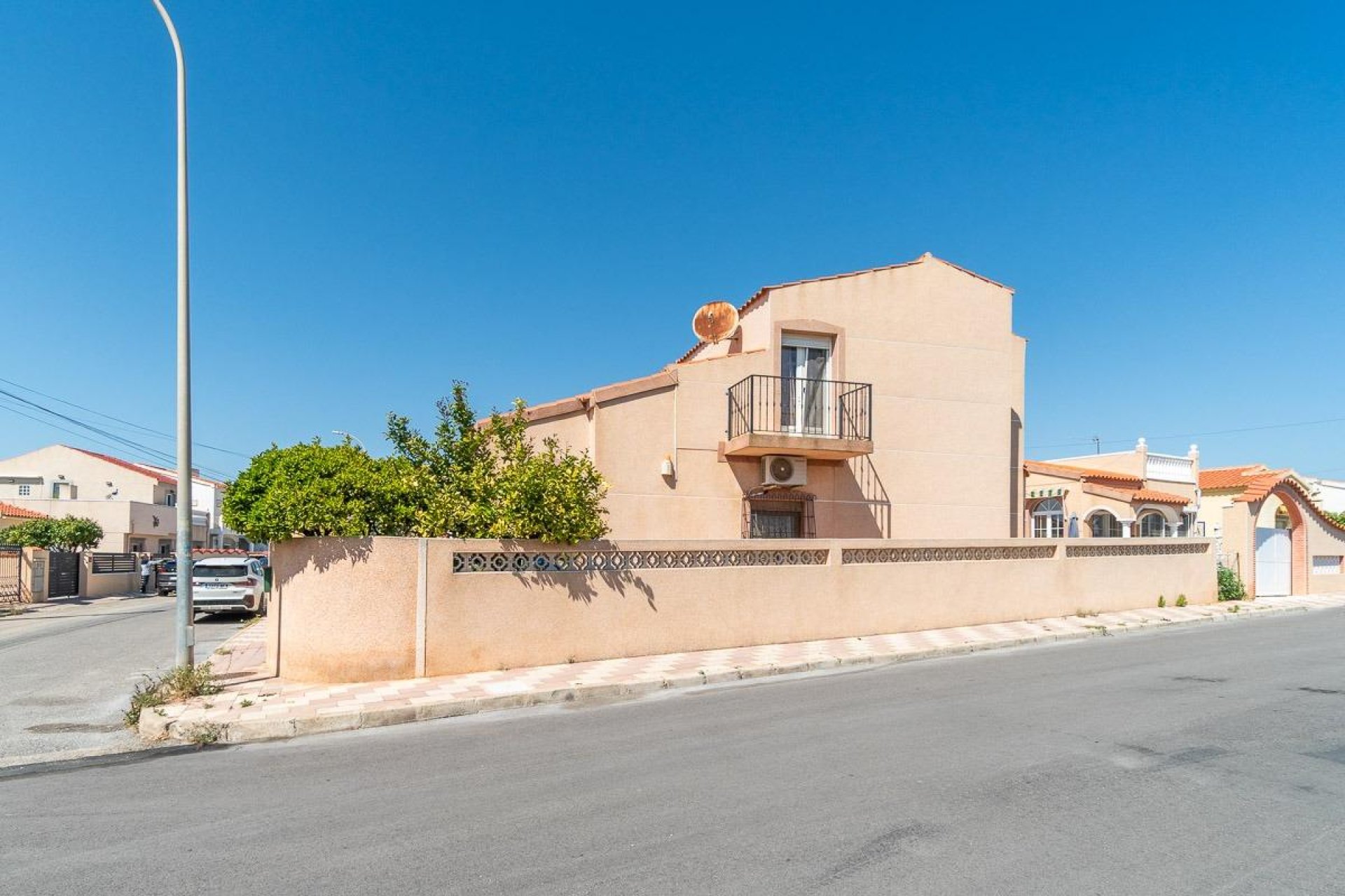 Reventa - Villa -
San Fulgencio - La Marina