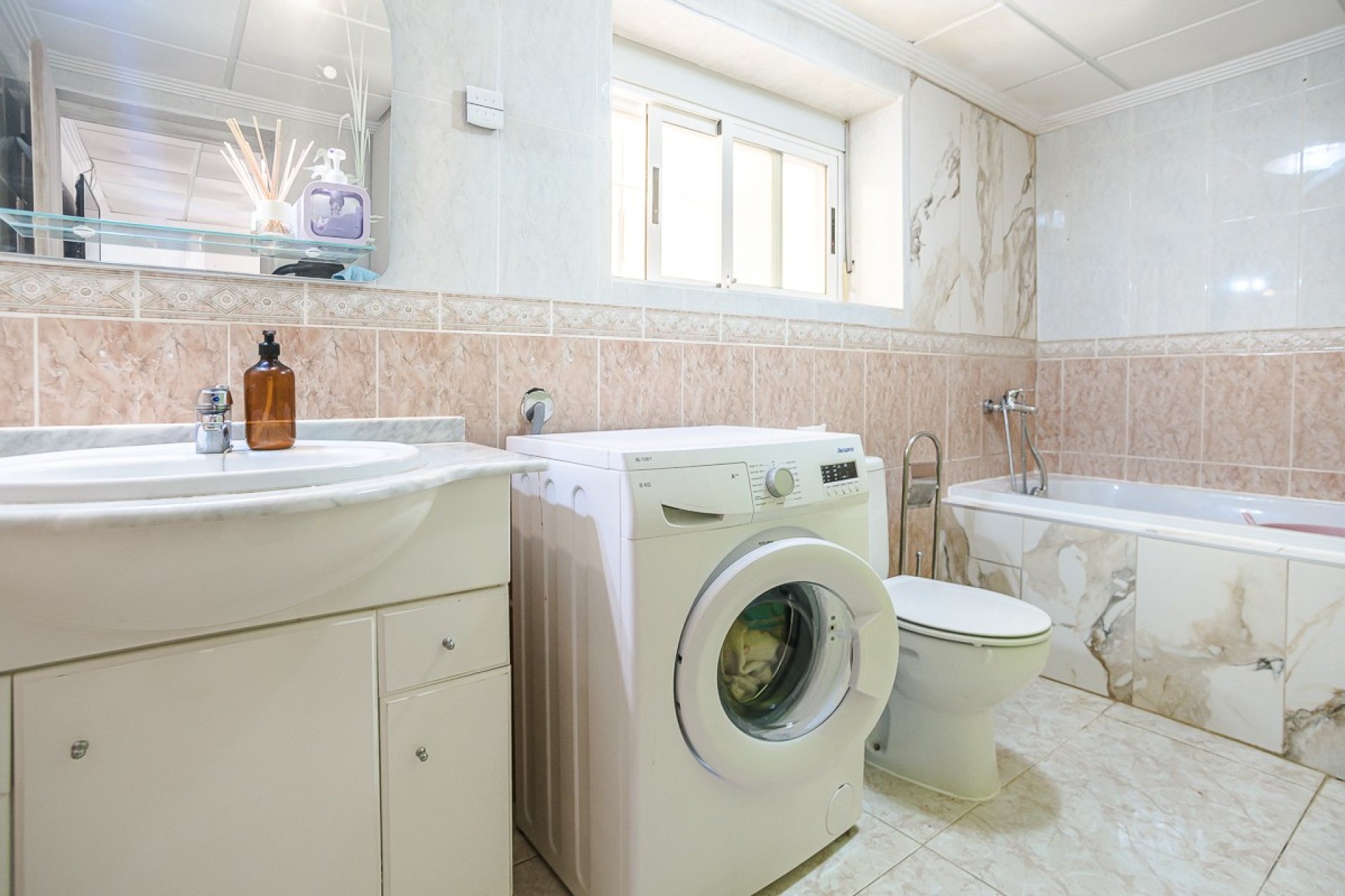 Reventa - Villa -
San Fulgencio - urb.la marina