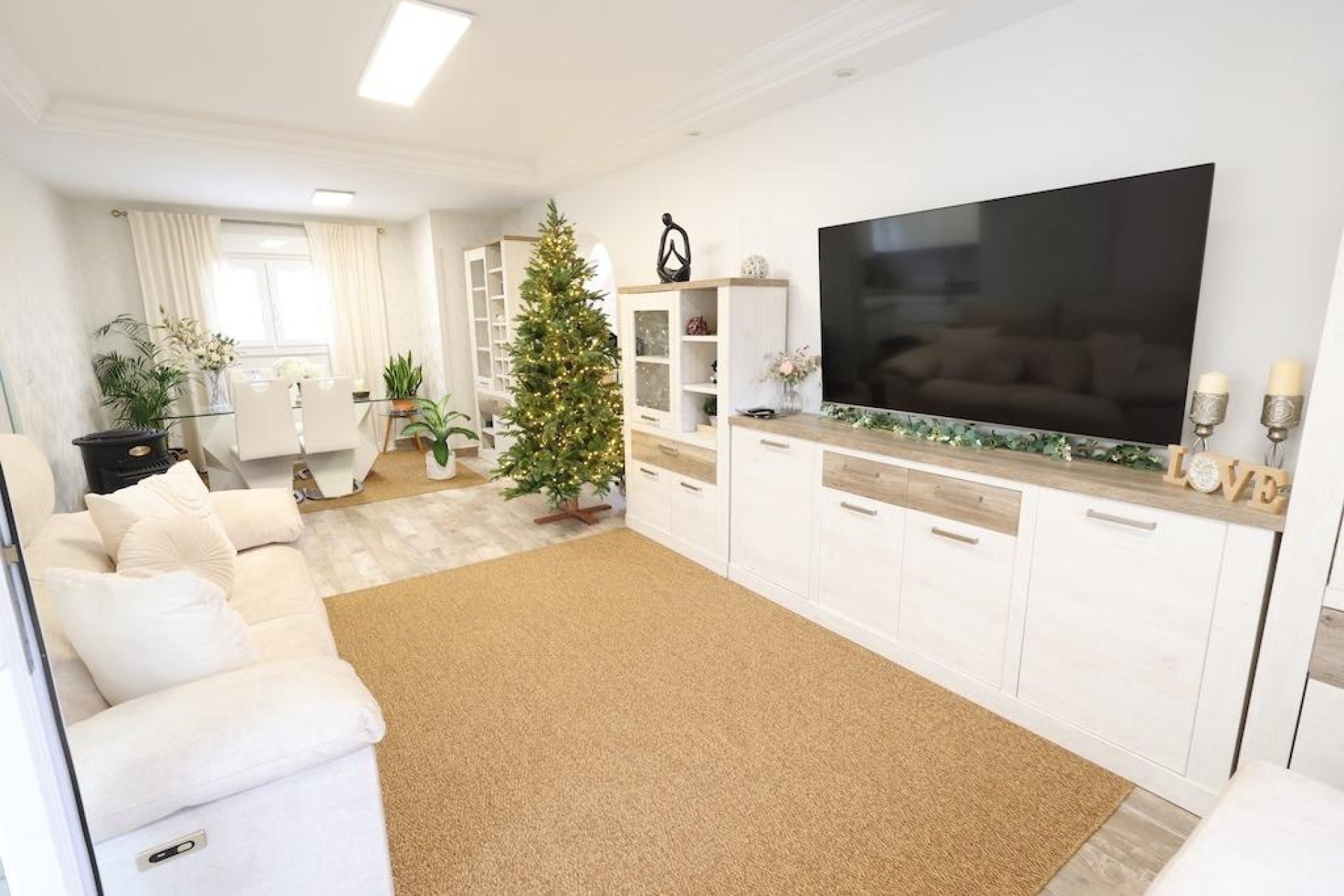 Reventa - Villa -
San Miguel - Las filipinas