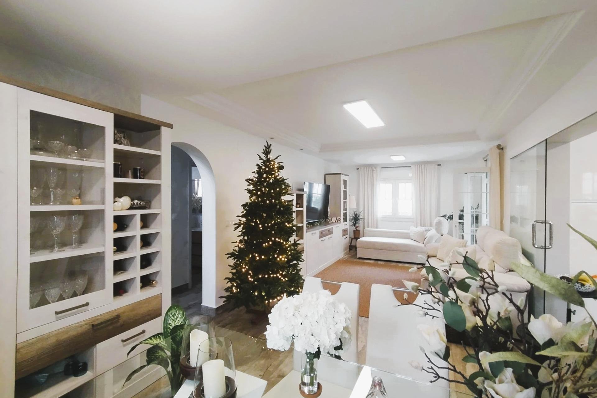 Reventa - Villa -
San Miguel - Las filipinas