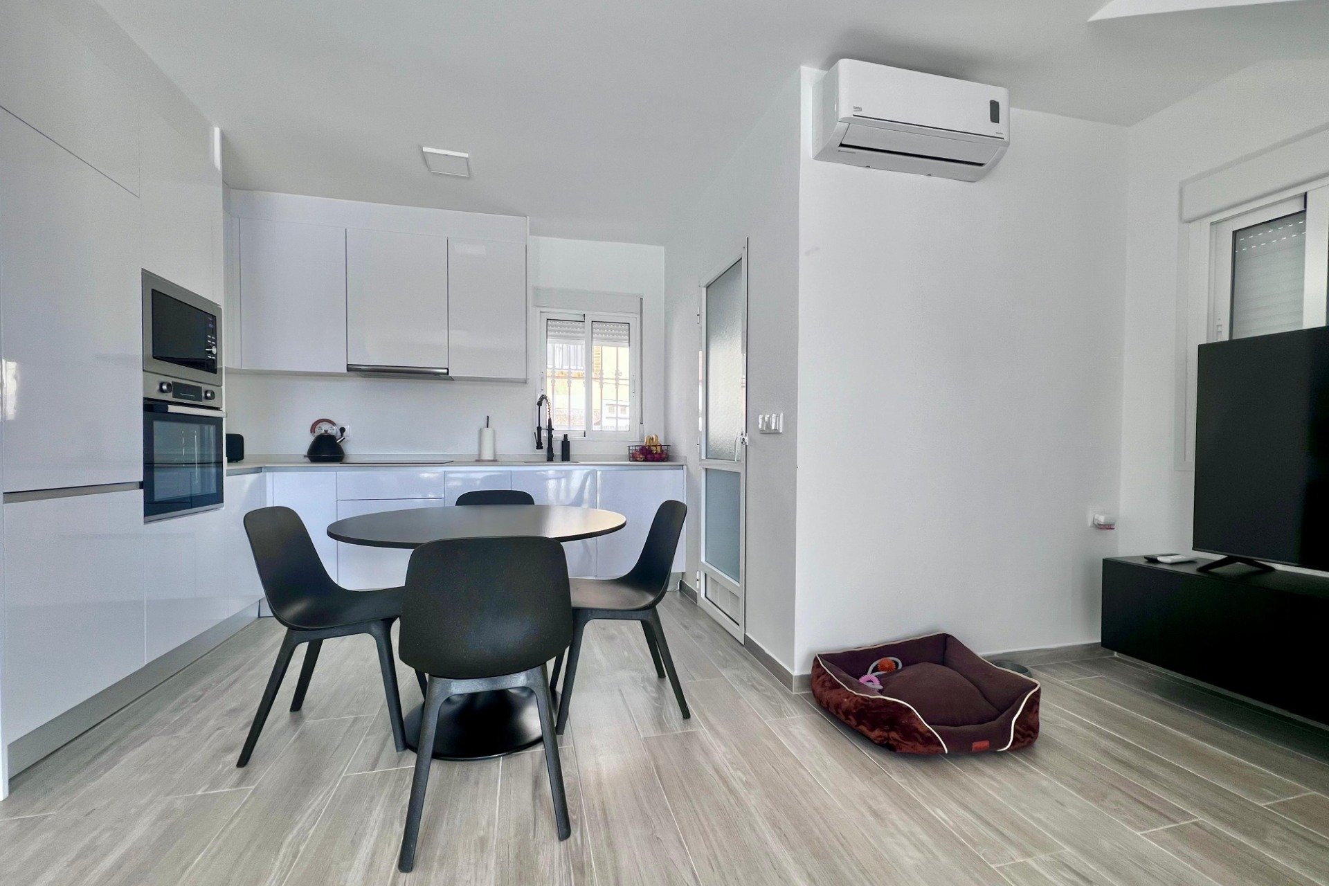 Reventa - Villa -
San Miguel - Las filipinas