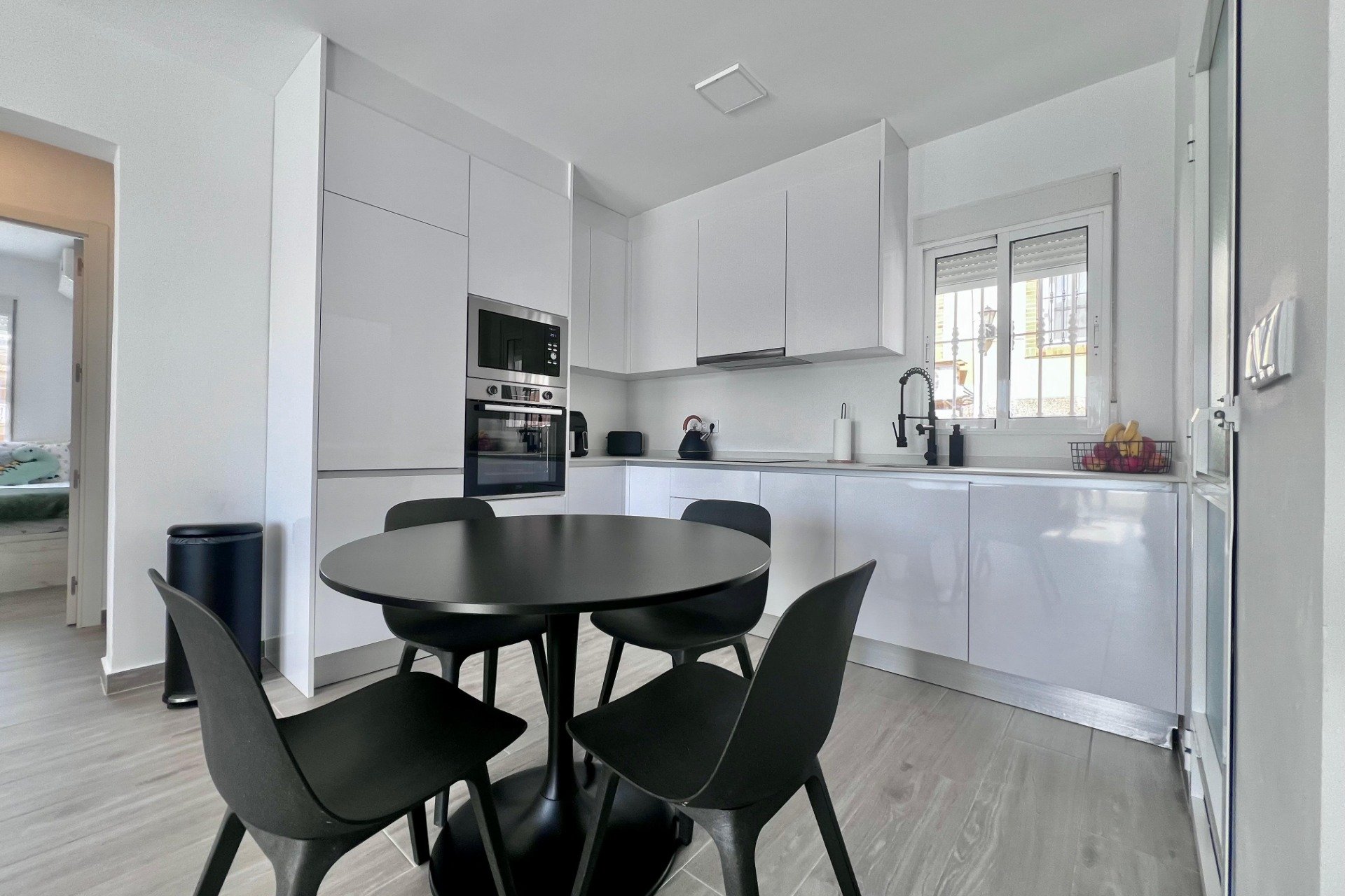 Reventa - Villa -
San Miguel - Las filipinas