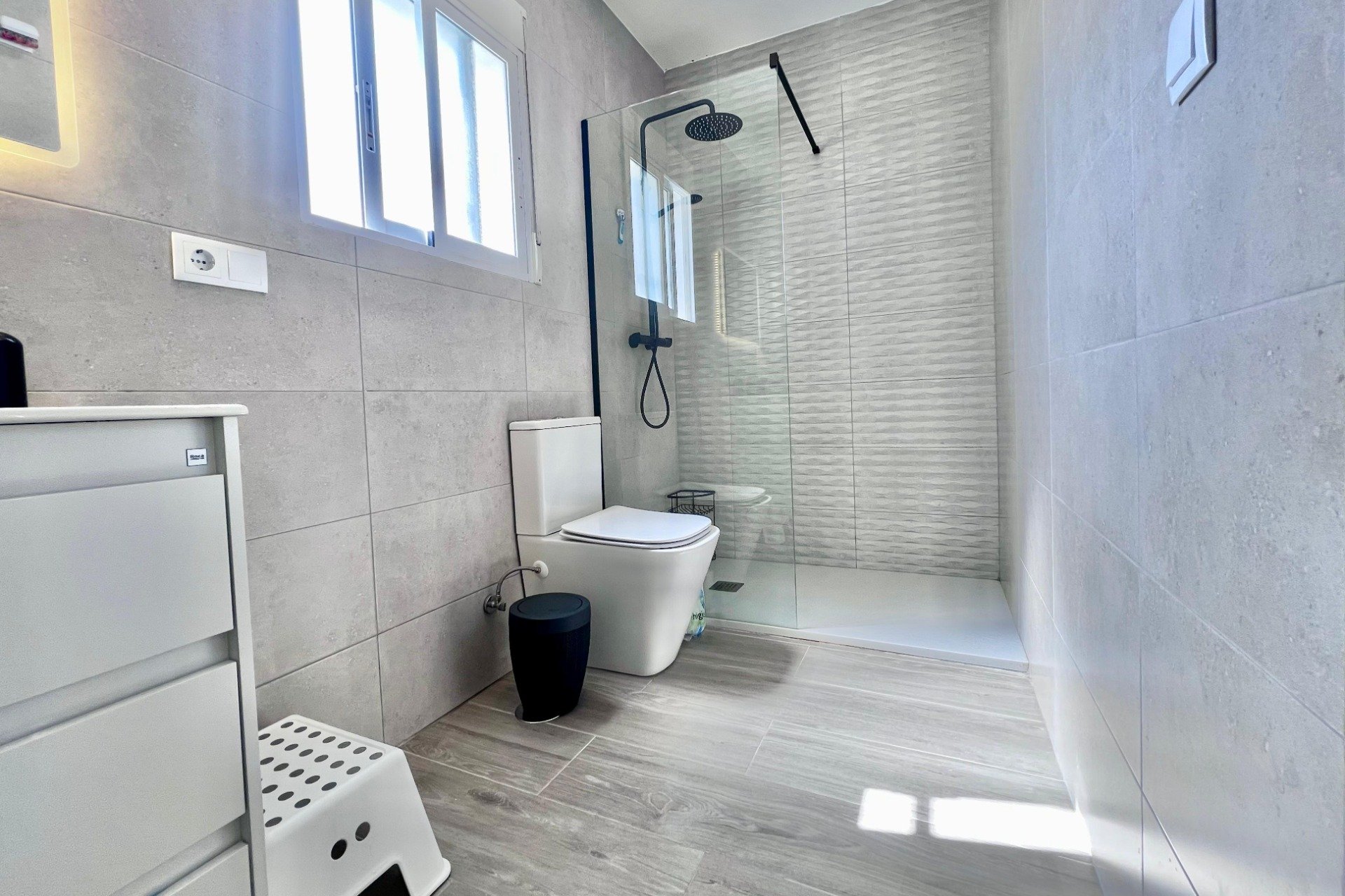 Reventa - Villa -
San Miguel - Las filipinas