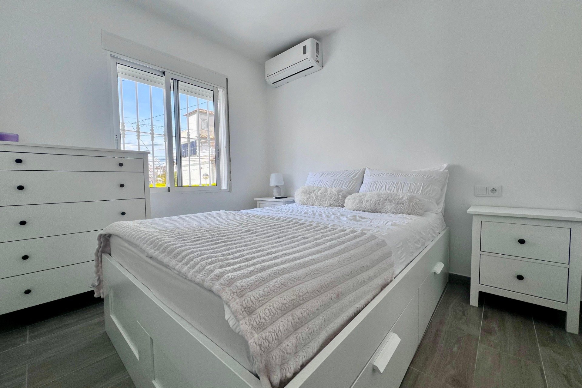 Reventa - Villa -
San Miguel - Las filipinas