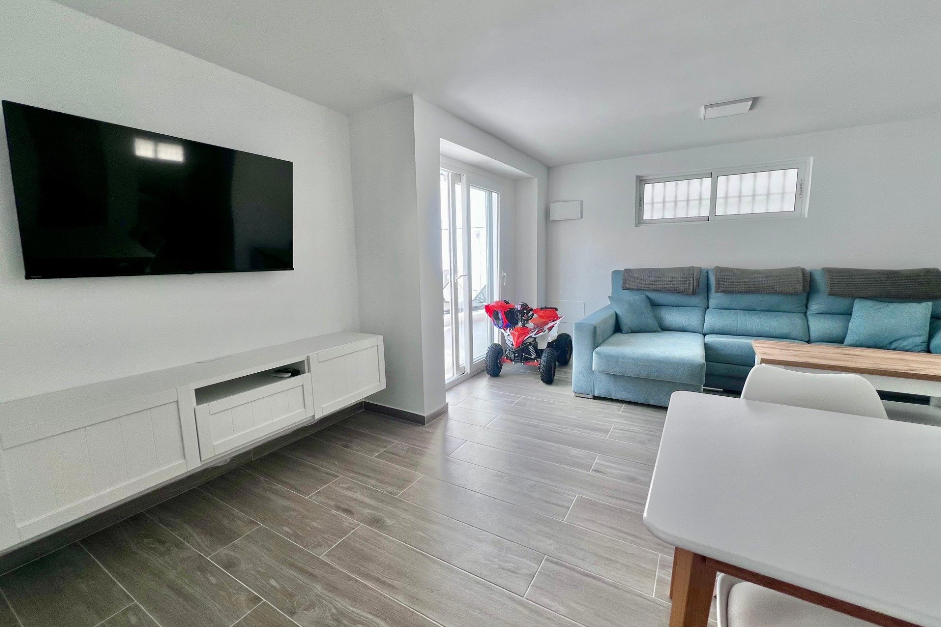 Reventa - Villa -
San Miguel - Las filipinas