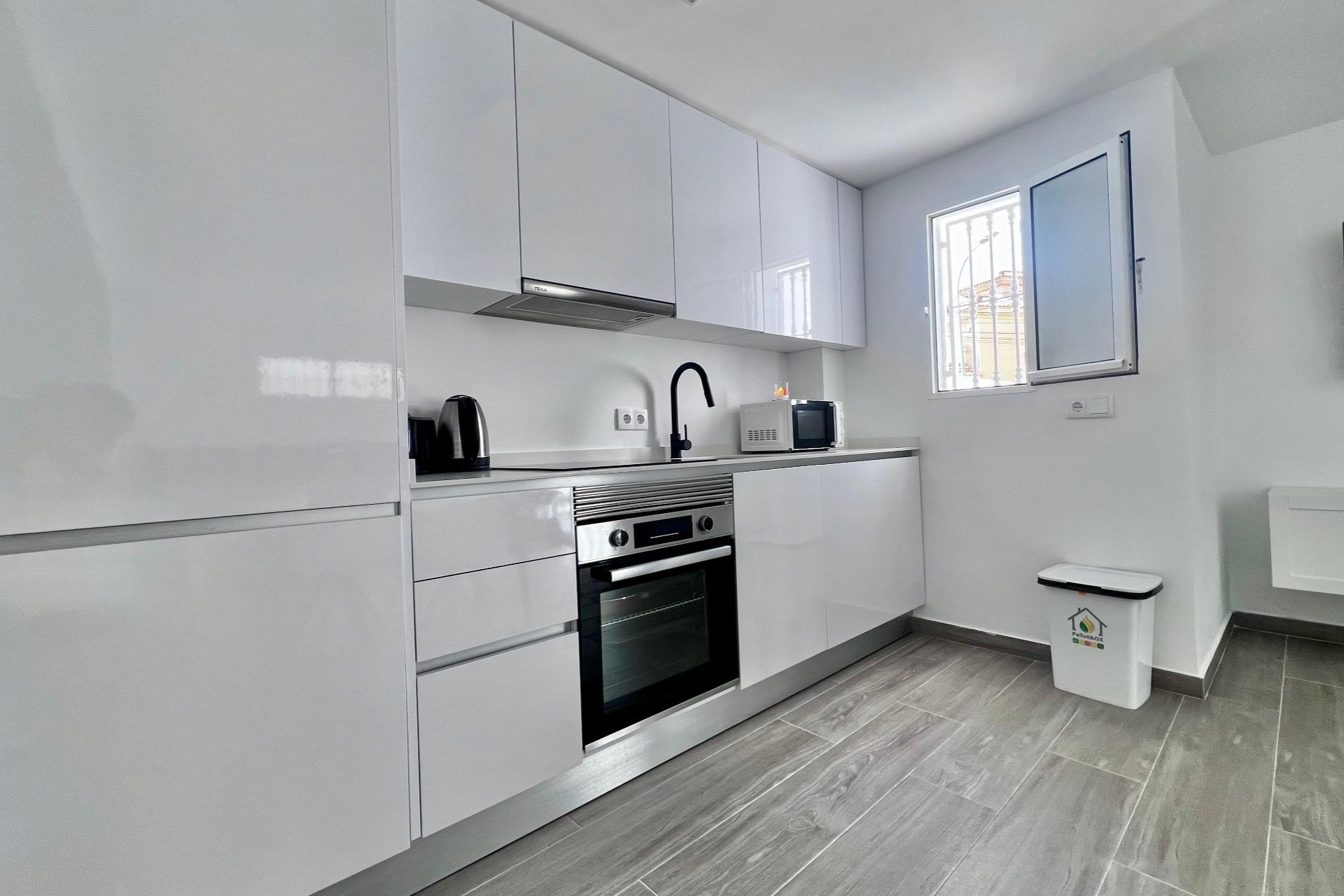 Reventa - Villa -
San Miguel - Las filipinas