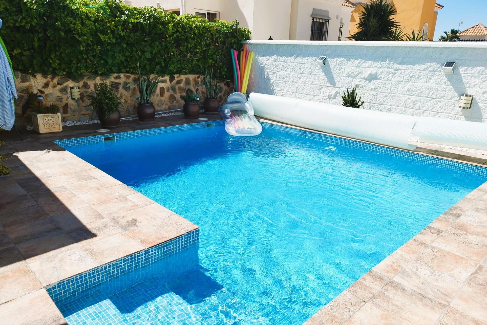 Reventa - Villa -
San Miguel - Las filipinas