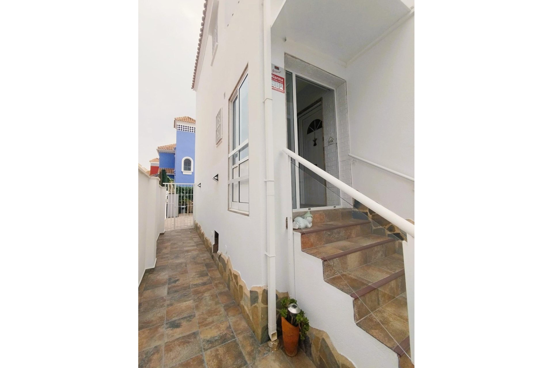 Reventa - Villa -
San Miguel - Las filipinas