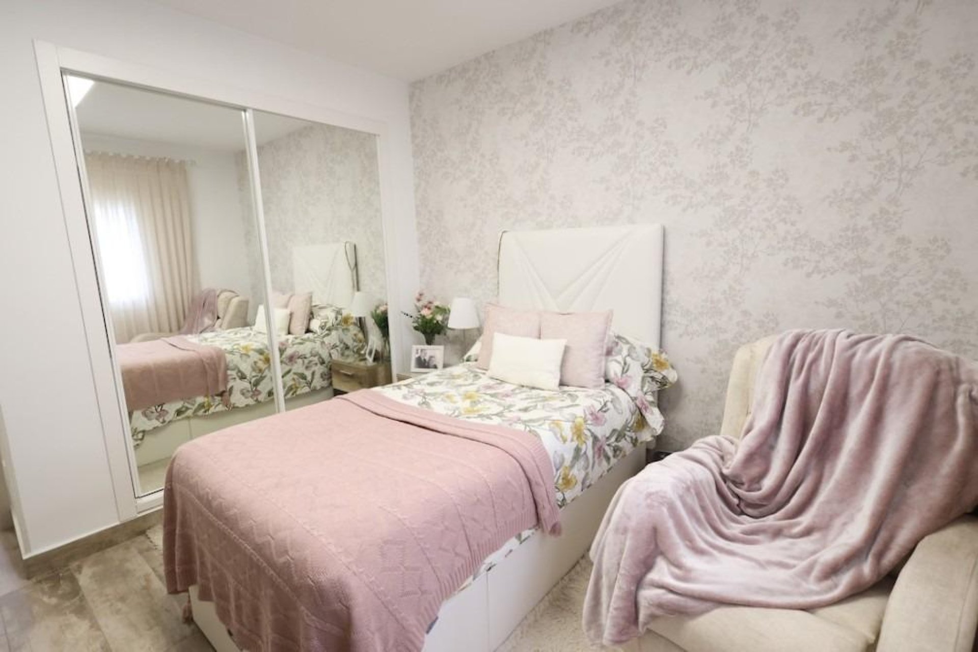 Reventa - Villa -
San Miguel - Las filipinas