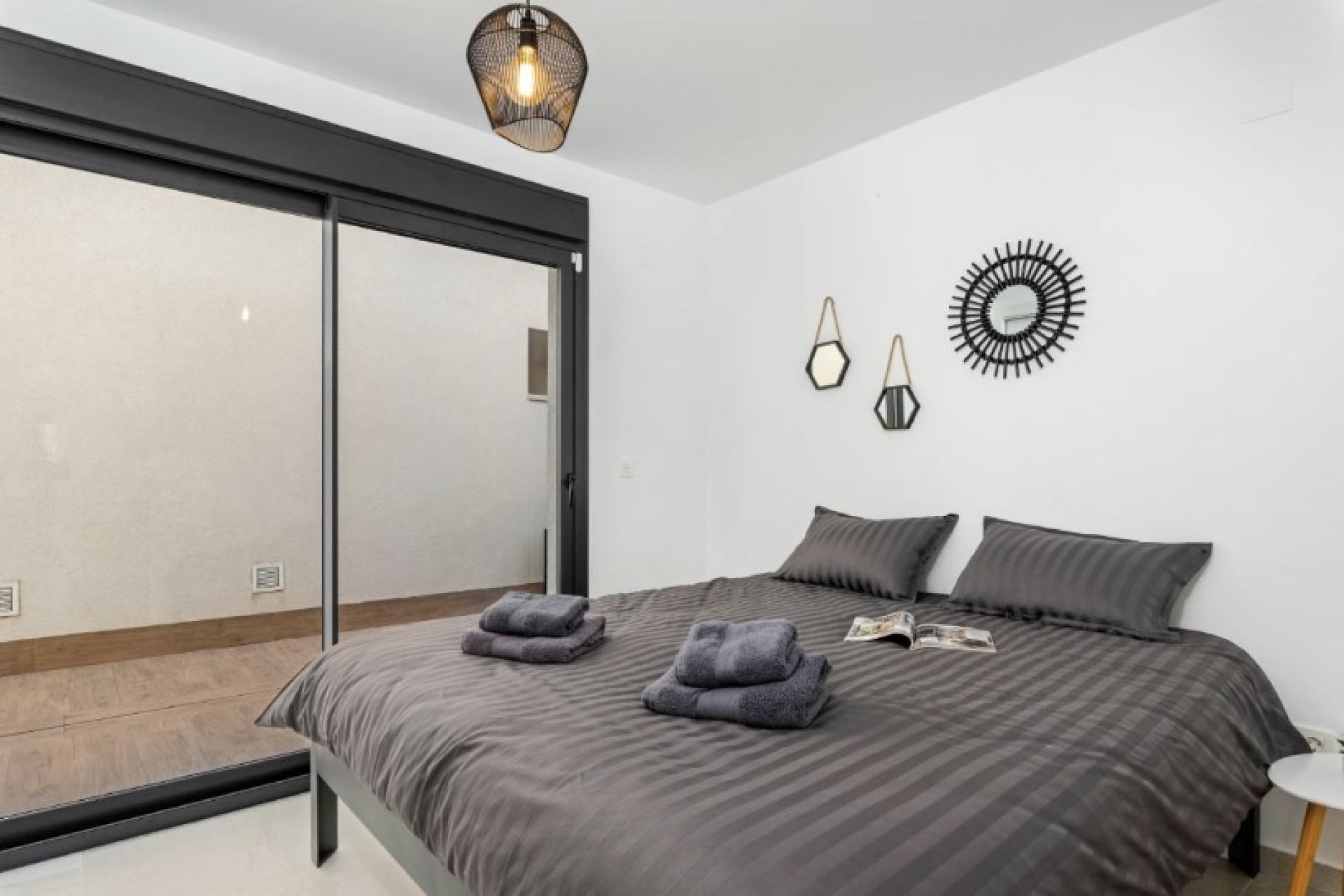 Reventa - Villa -
San Miguel - San Miguel de Salinas