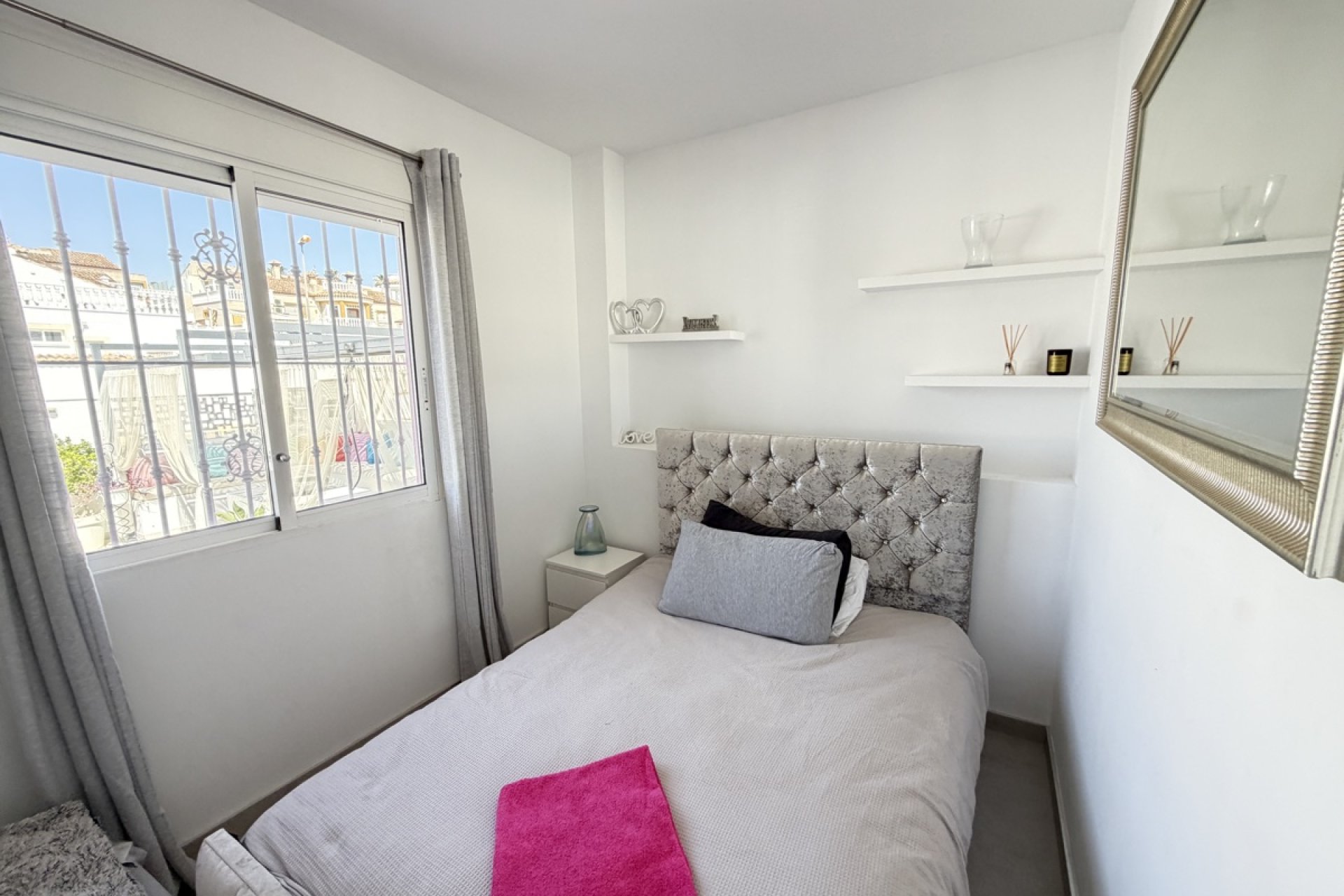 Reventa - Villa -
San Miguel - San Miguel de Salinas