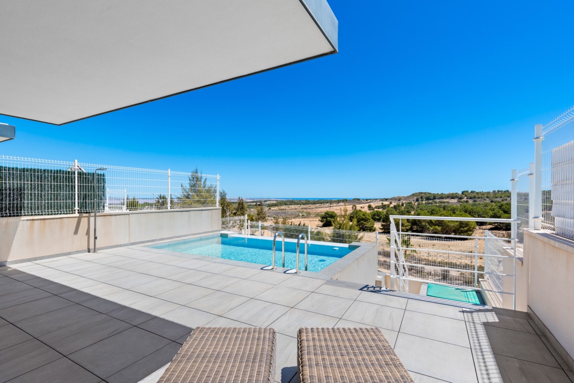 Reventa - Villa -
San Miguel - San Miguel de Salinas