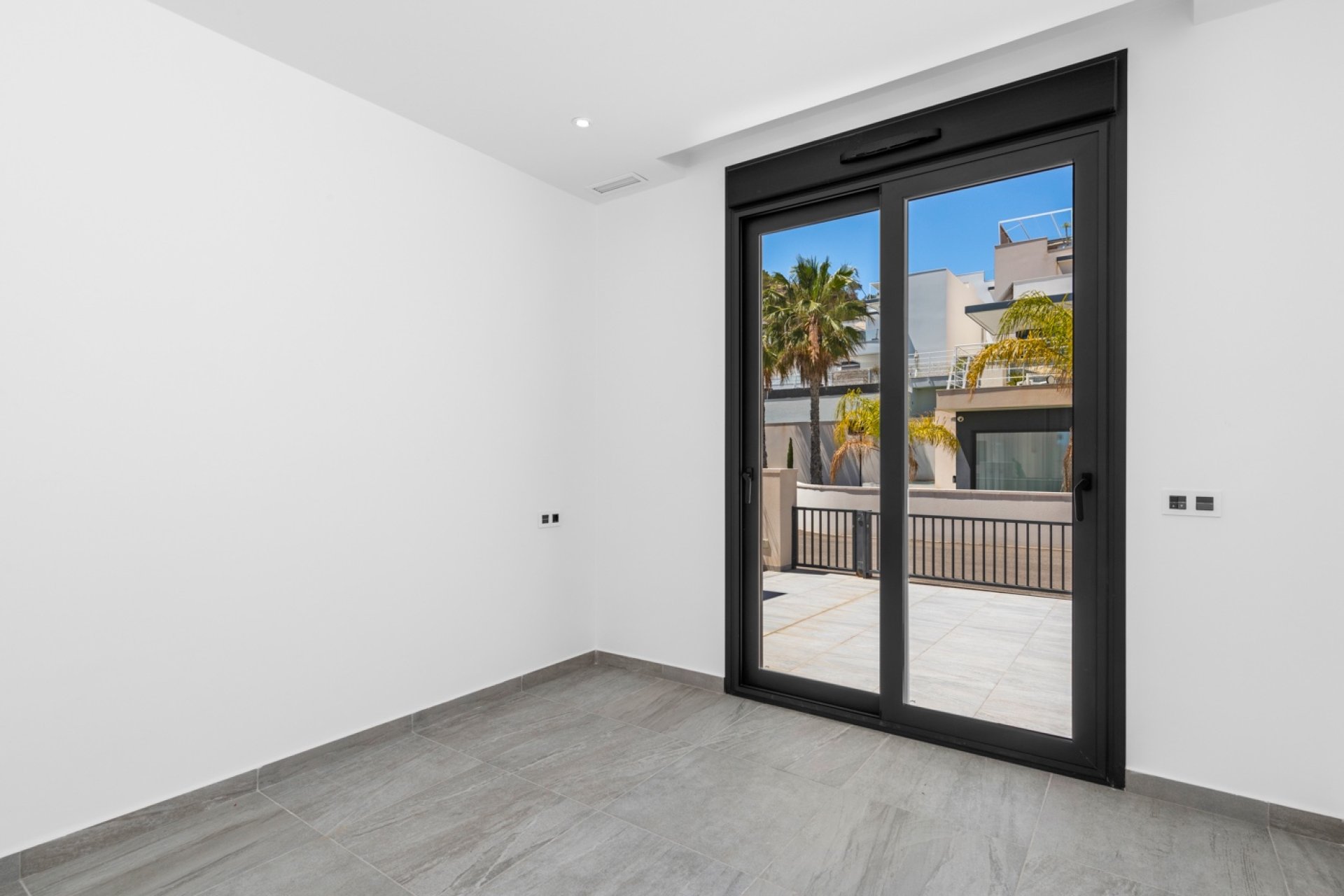 Reventa - Villa -
San Miguel - San Miguel de Salinas