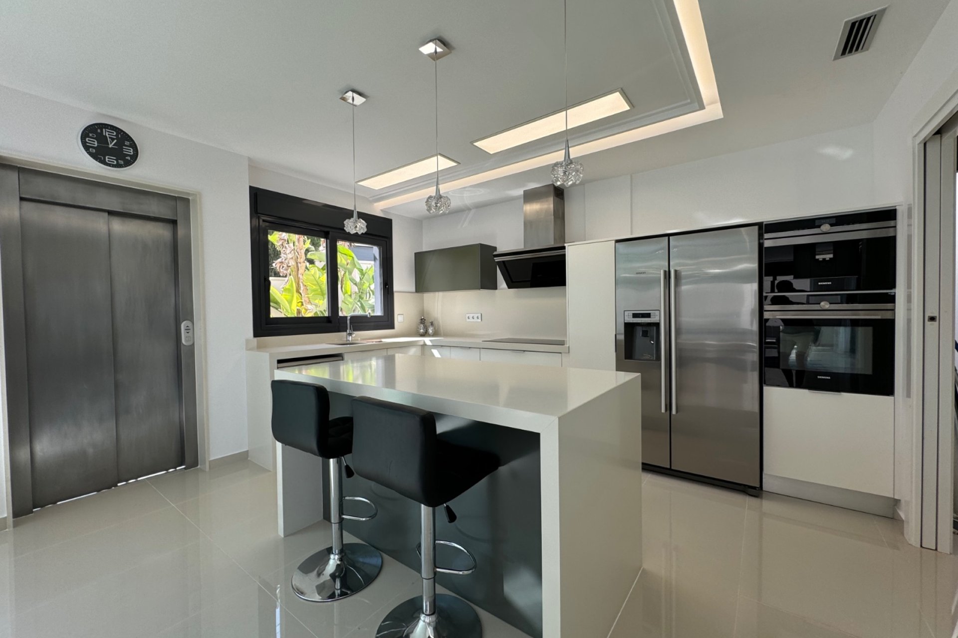 Reventa - Villa -
San Miguel - San Miguel Salinas