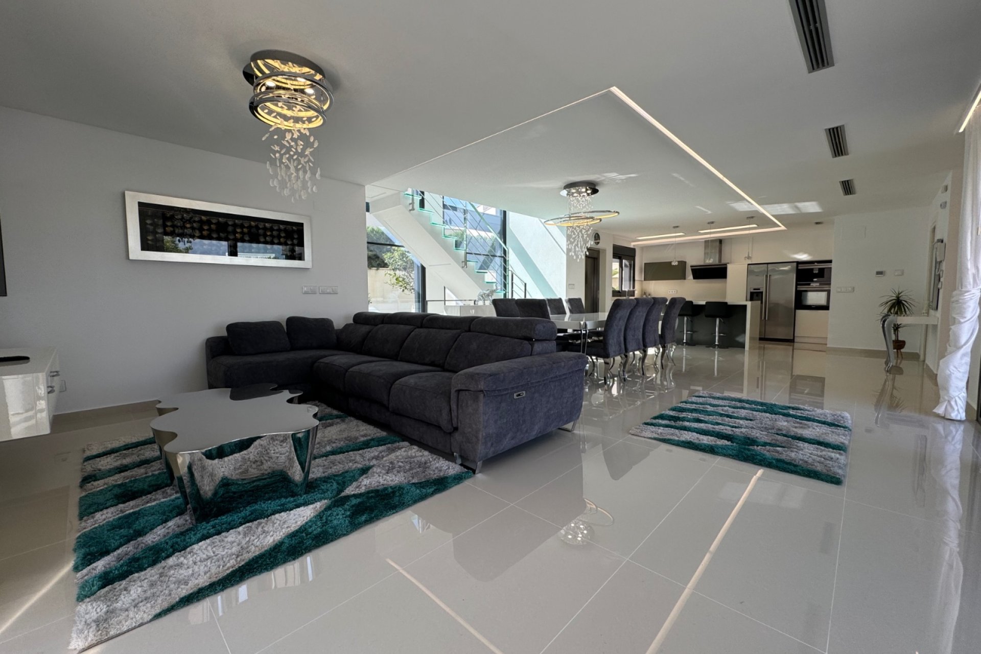 Reventa - Villa -
San Miguel - San Miguel Salinas