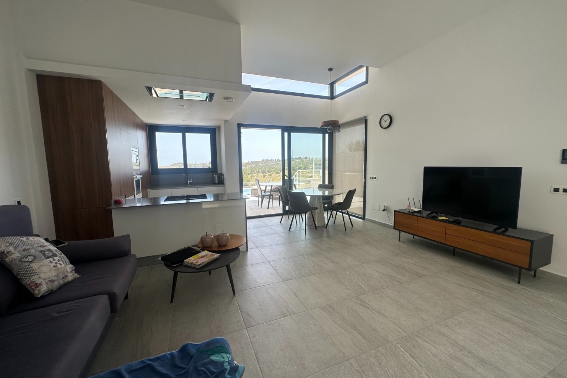 Reventa - Villa -
San Miguel - San Miguel Salinas