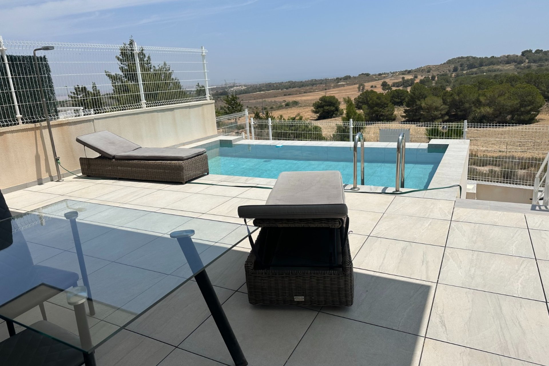 Reventa - Villa -
San Miguel - San Miguel Salinas