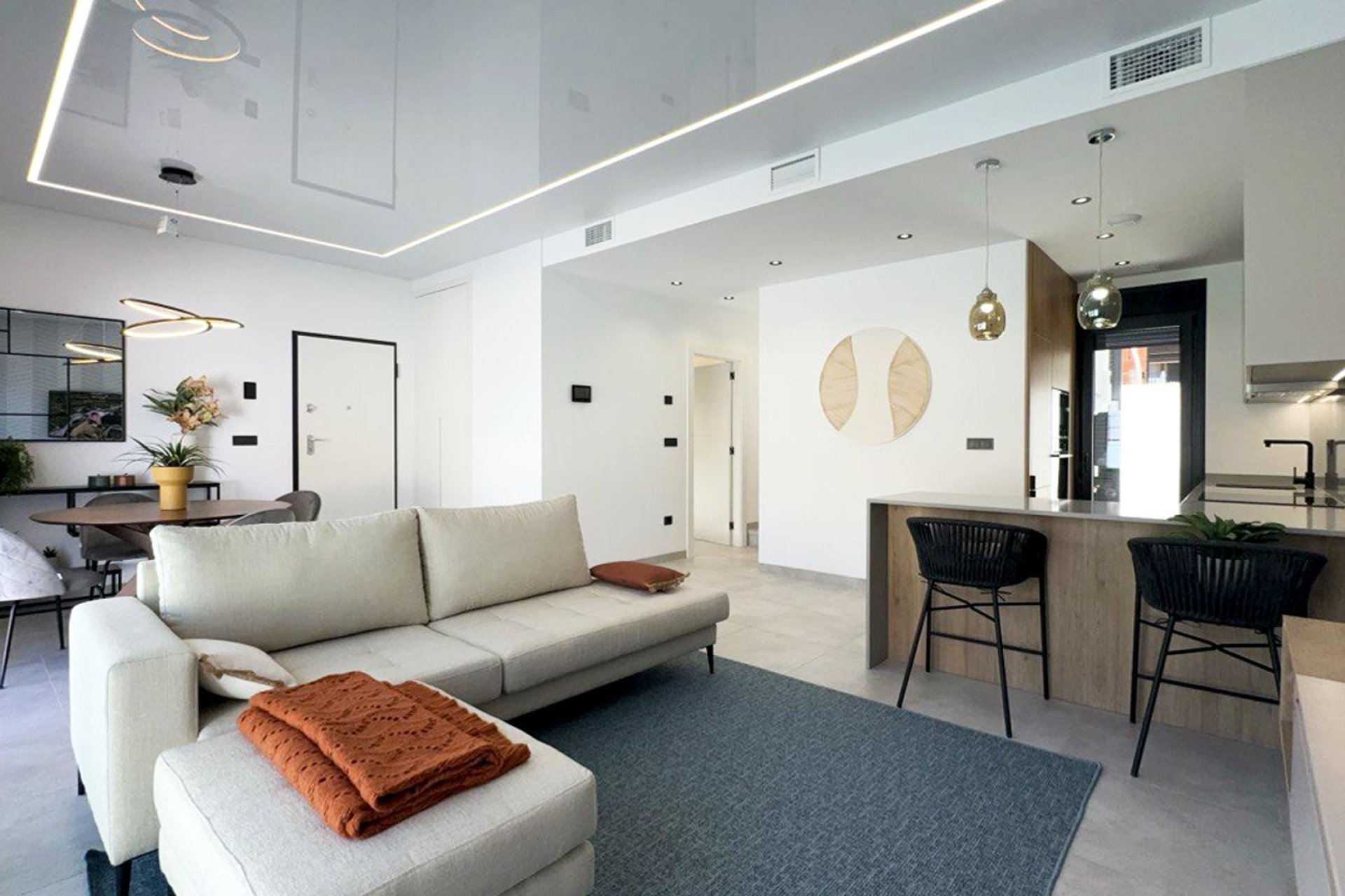 Reventa - Villa -
San Miguel - Villamartín