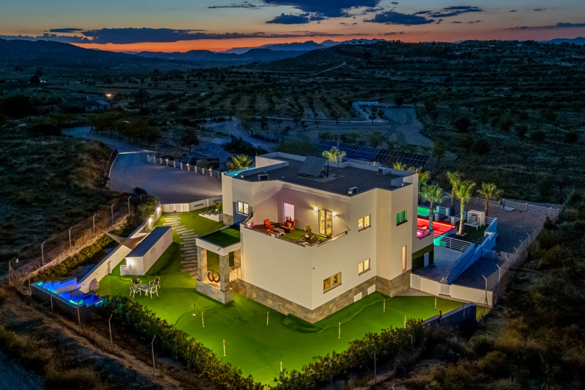 Reventa - Villa -
Torremendo