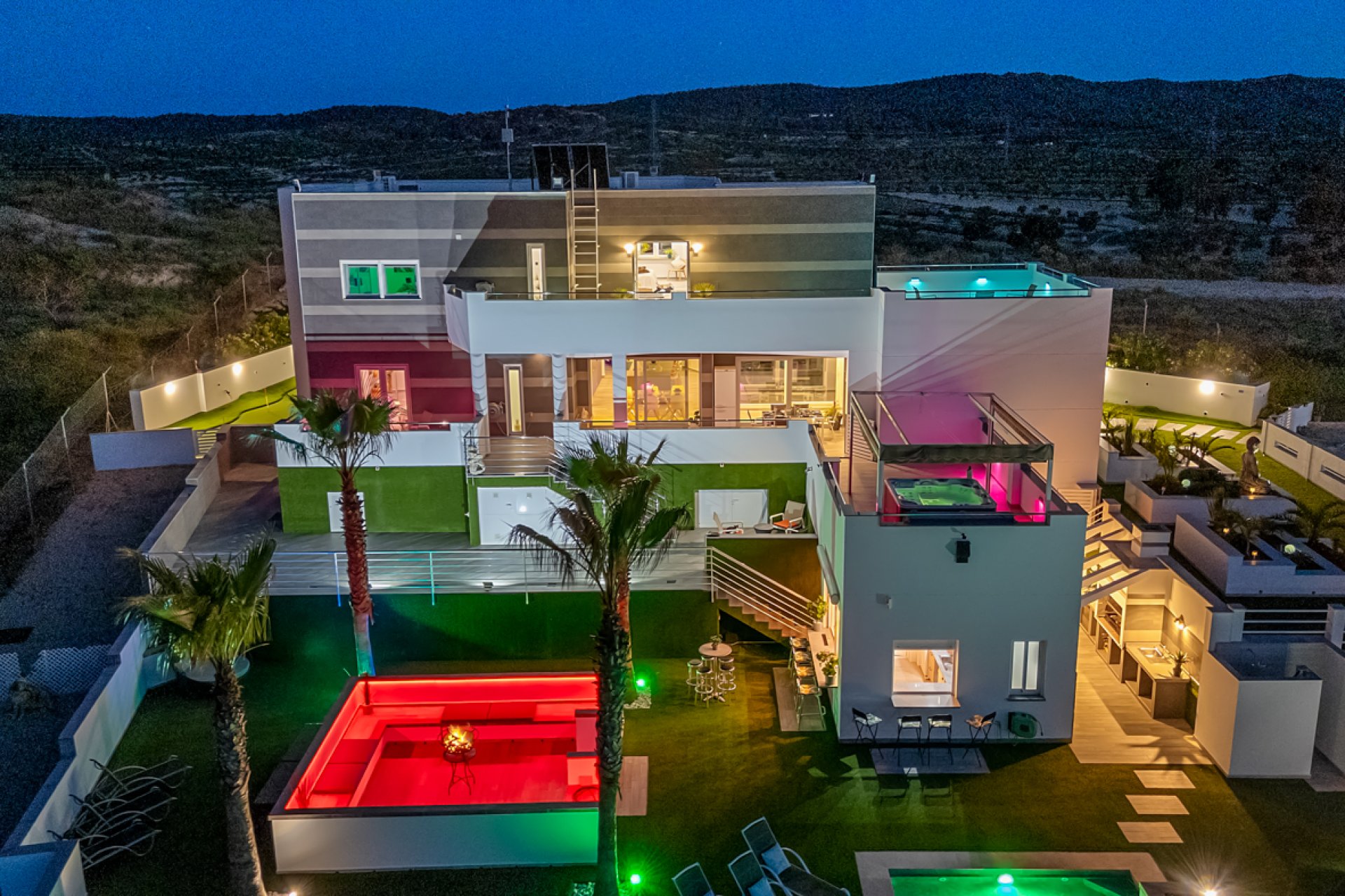 Reventa - Villa -
Torremendo