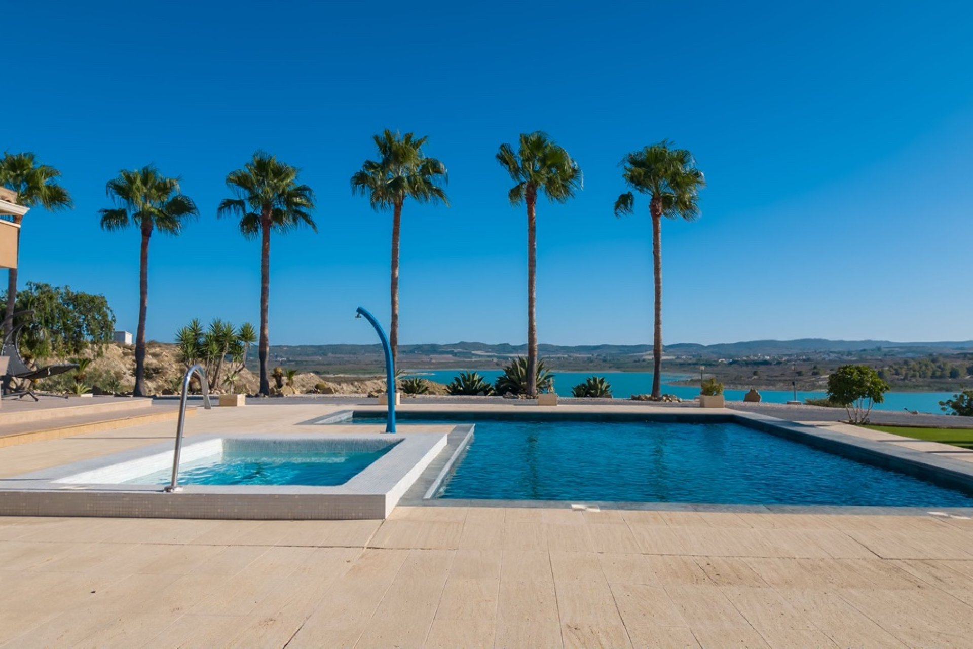 Reventa - Villa -
Torremendo